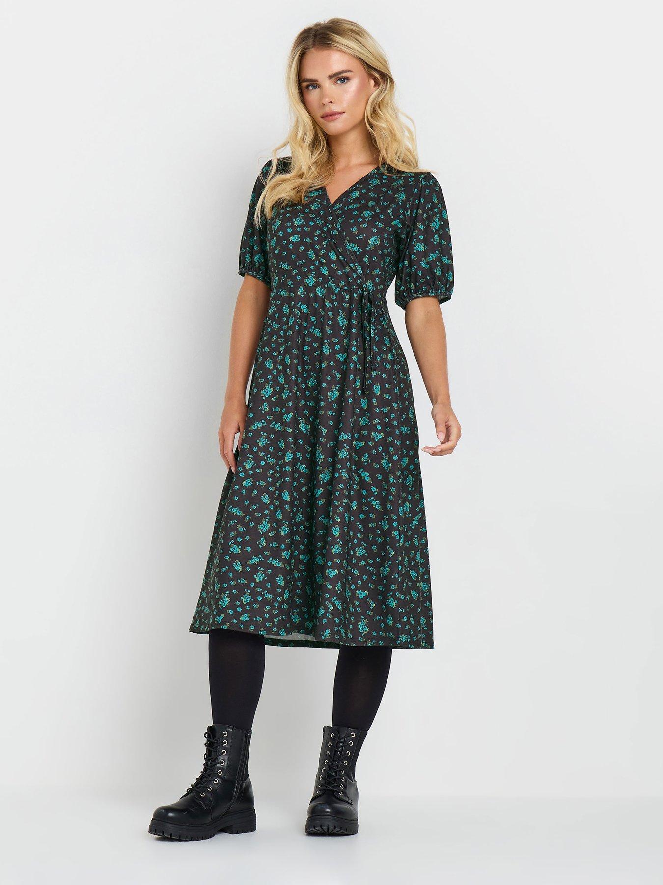 mco-petite-ditsy-midi-dress