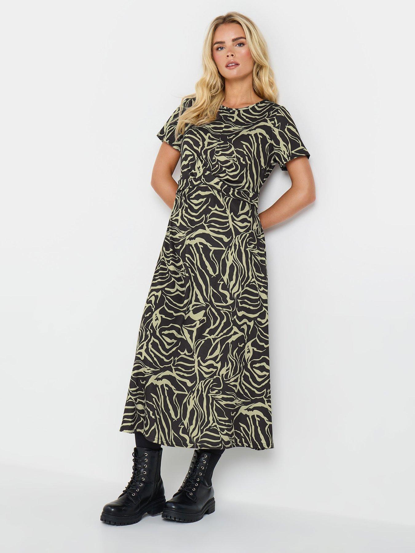 mco-petite-abstract-maxi-dressback