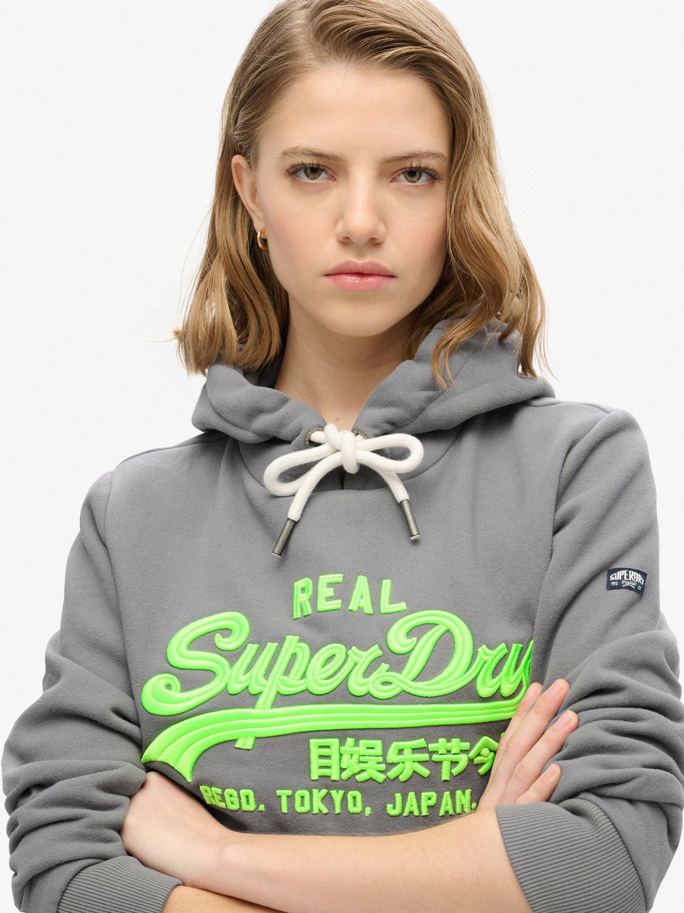 superdry-neon-vintage-logo-embroidered-graphic-hoodie-greyoutfit