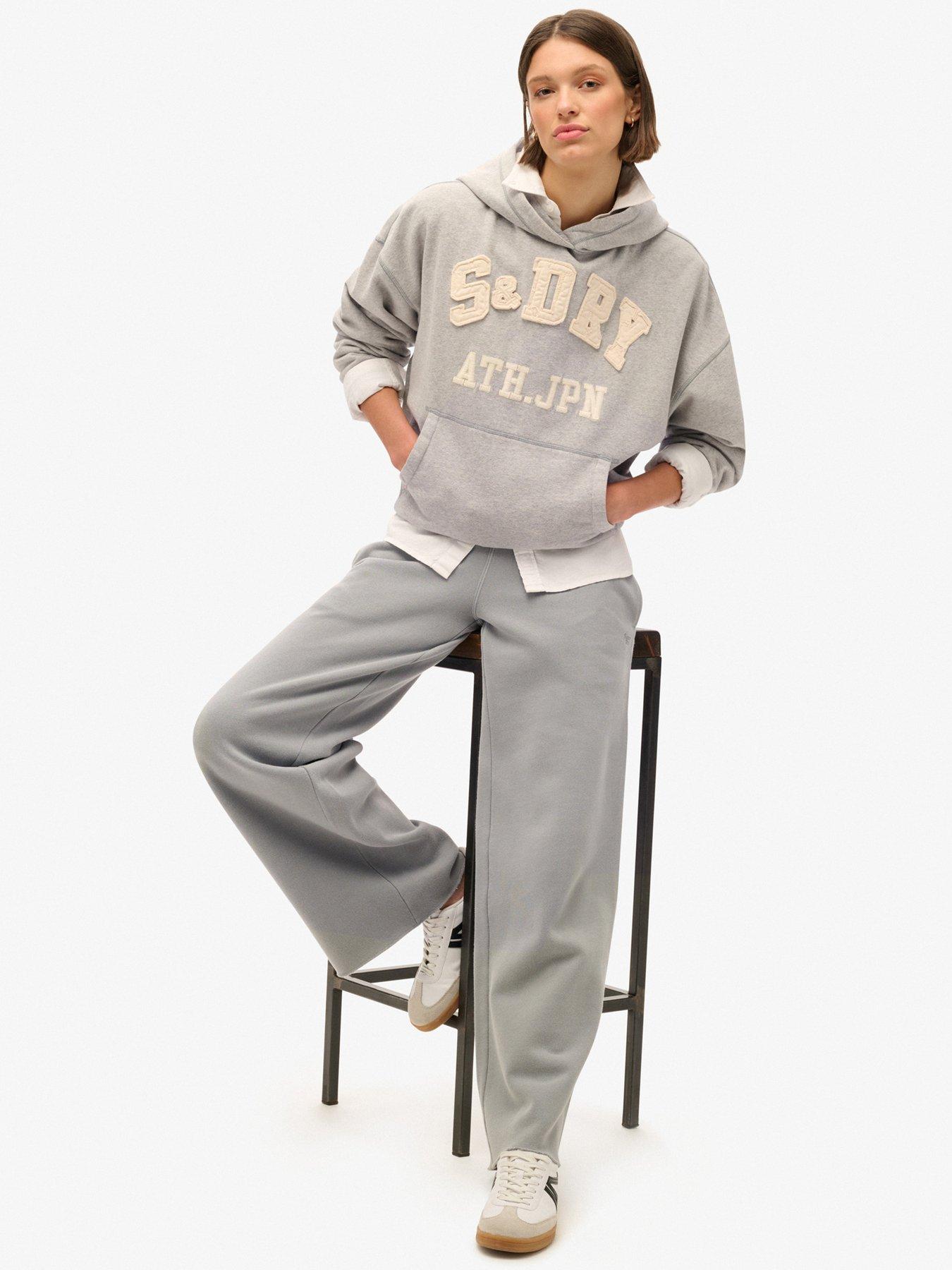 superdry-athletic-essentials-applique-oversized-hoodie-greyback