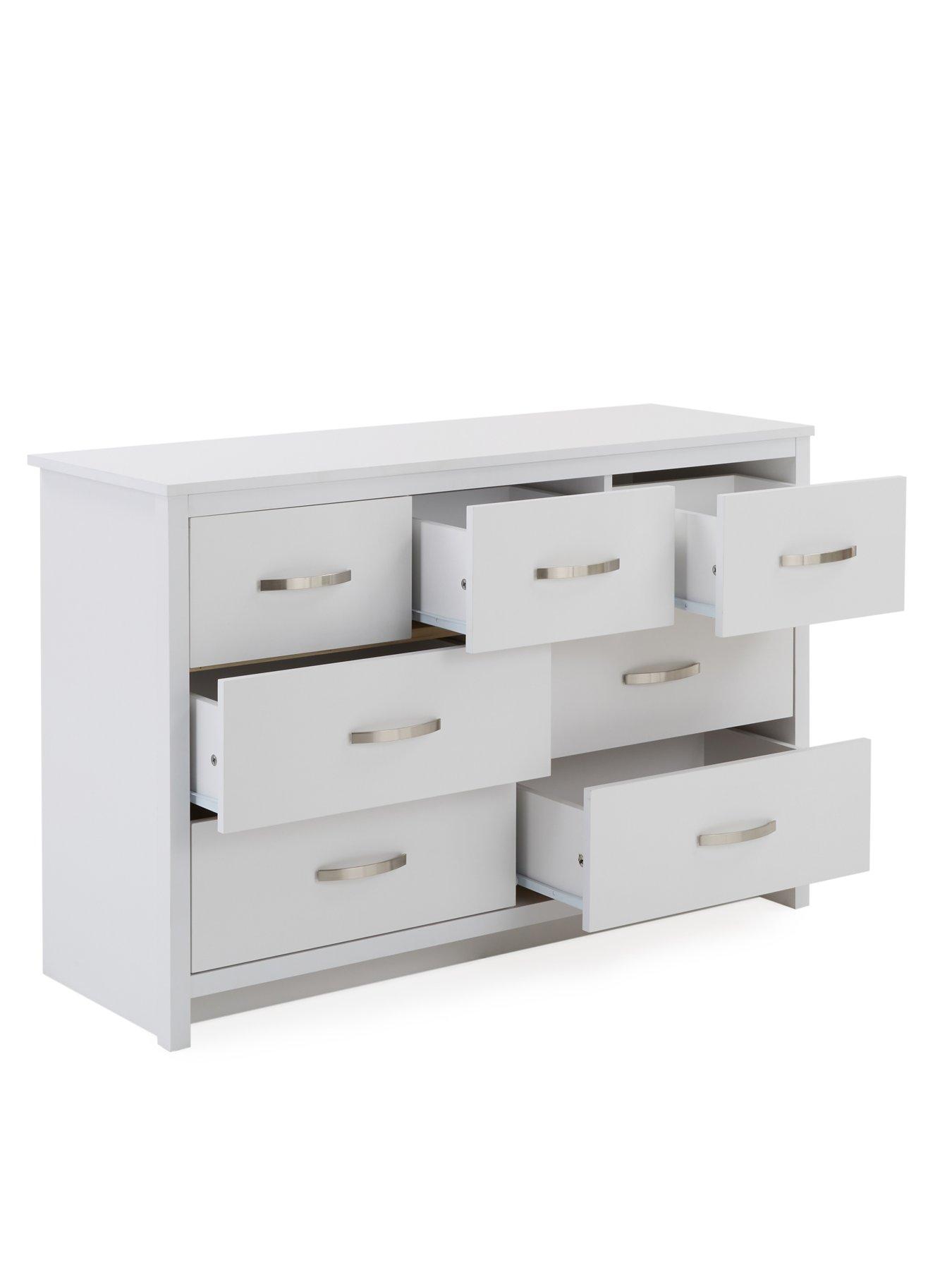 the-very-collection-ely-3-4-drawer-chestoutfit