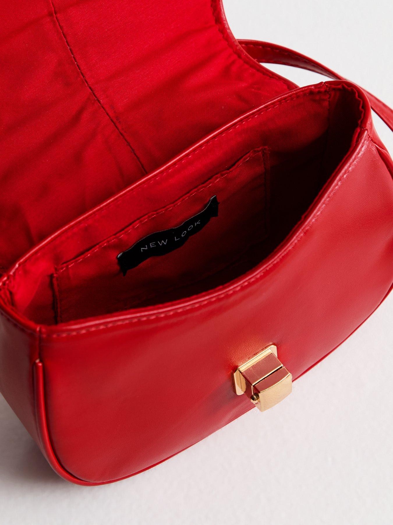 new-look-red-leather-look-twist-lock-saddle-bagdetail