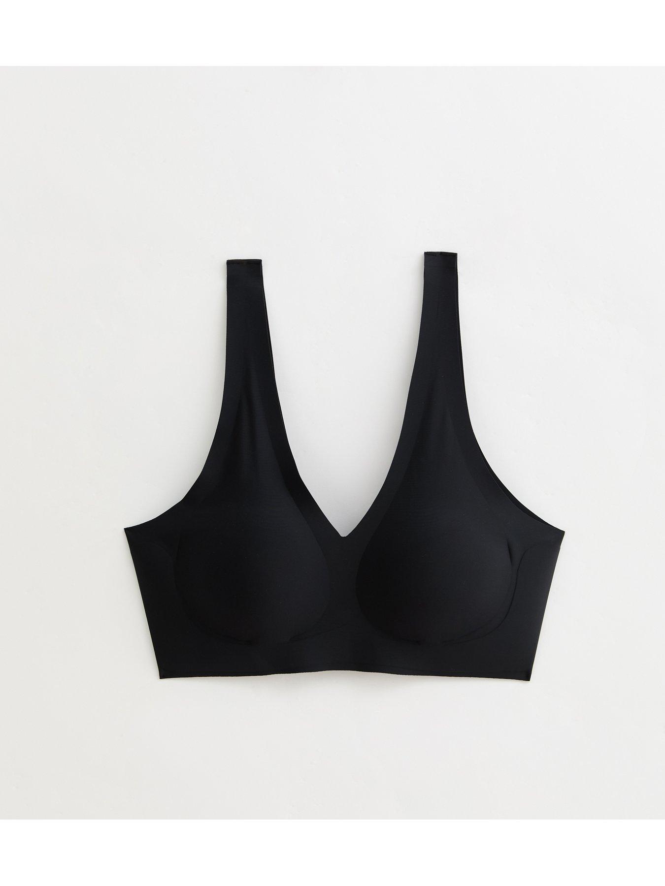 new-look-black-smooth-bonded-crop-top-bradetail