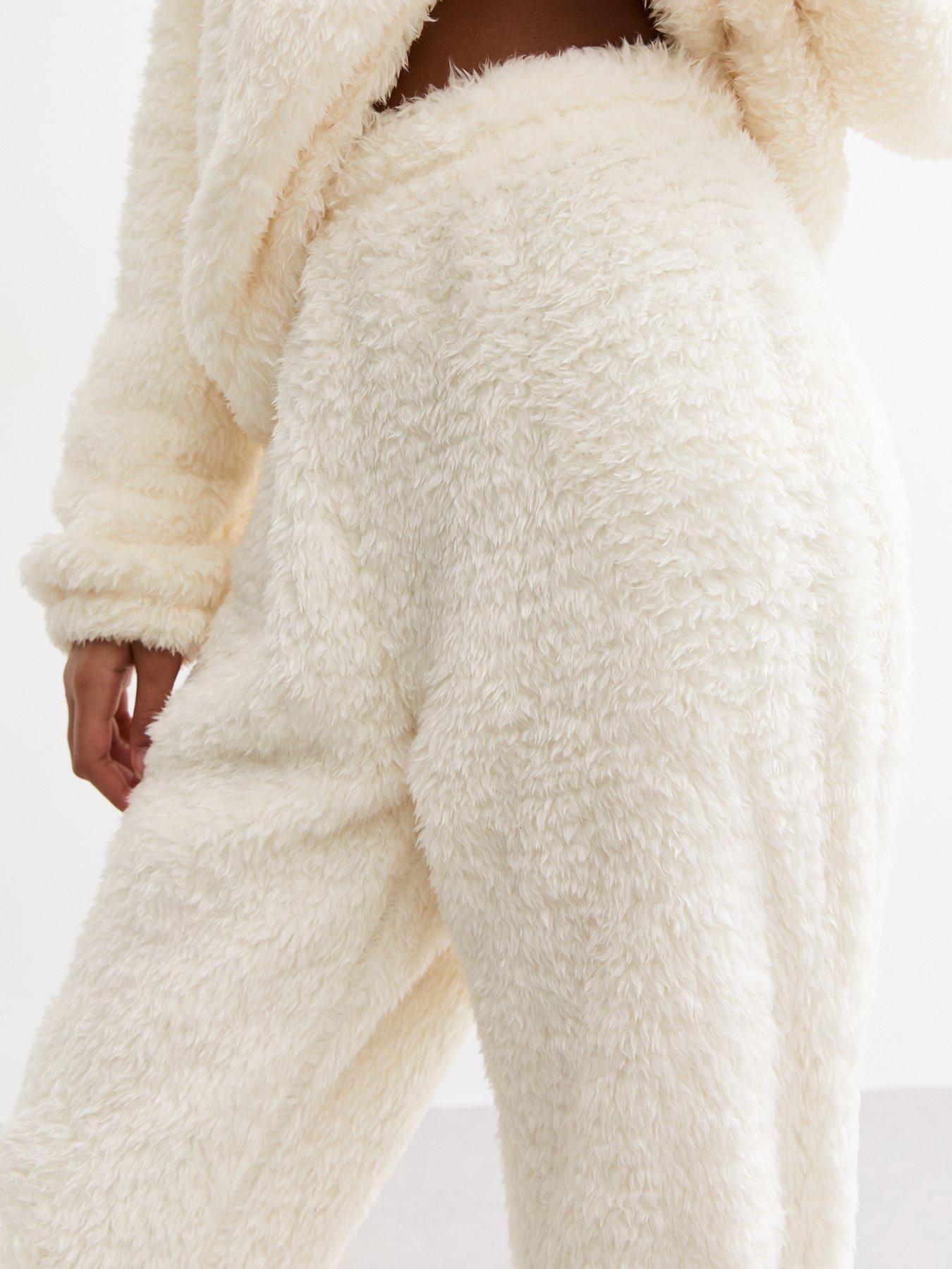 new-look-915-girls-cream-dreaming-247-fluffy-long-lounge-setdetail