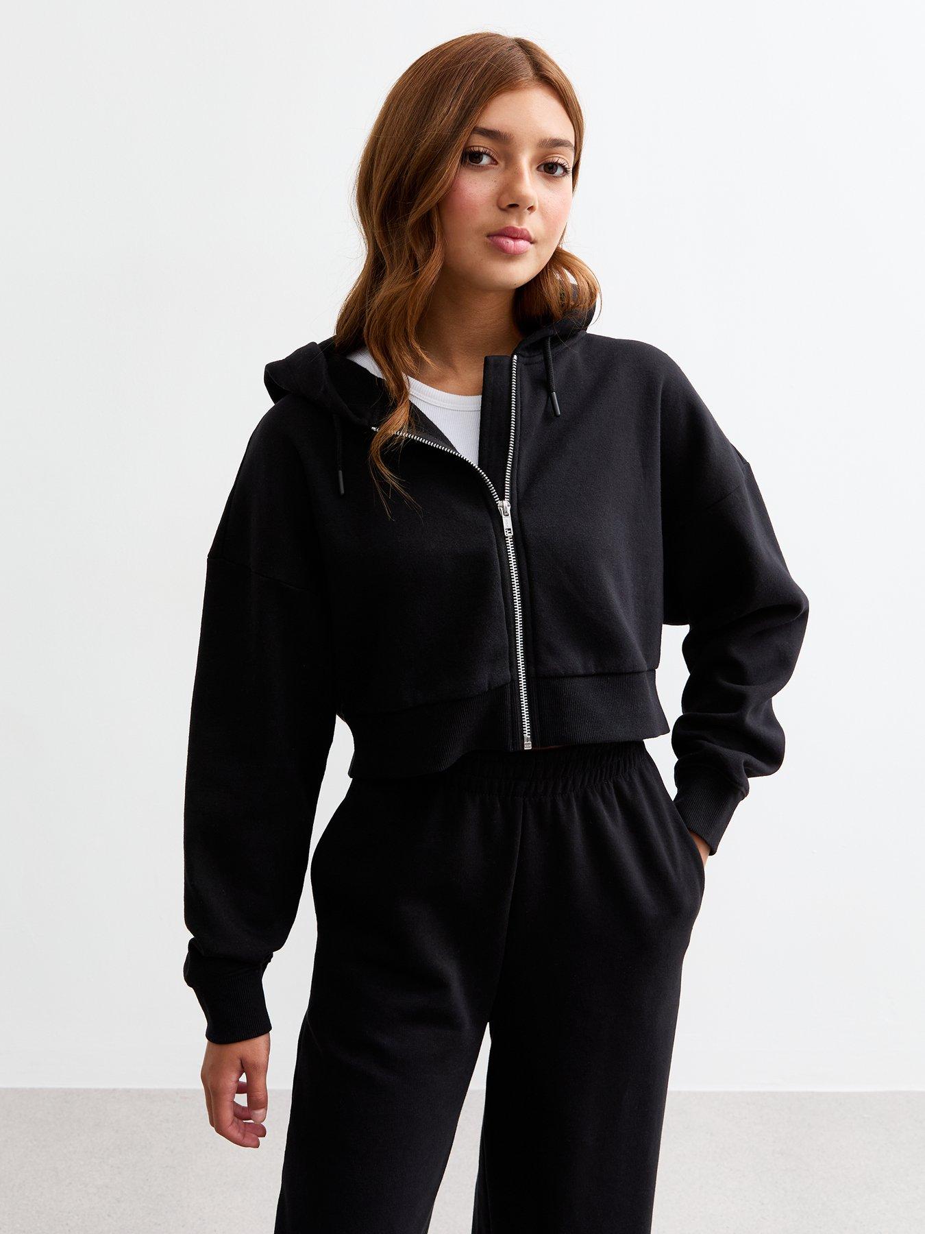 new-look-915-girls-black-oversized-cropped-jersey-hoodiefront