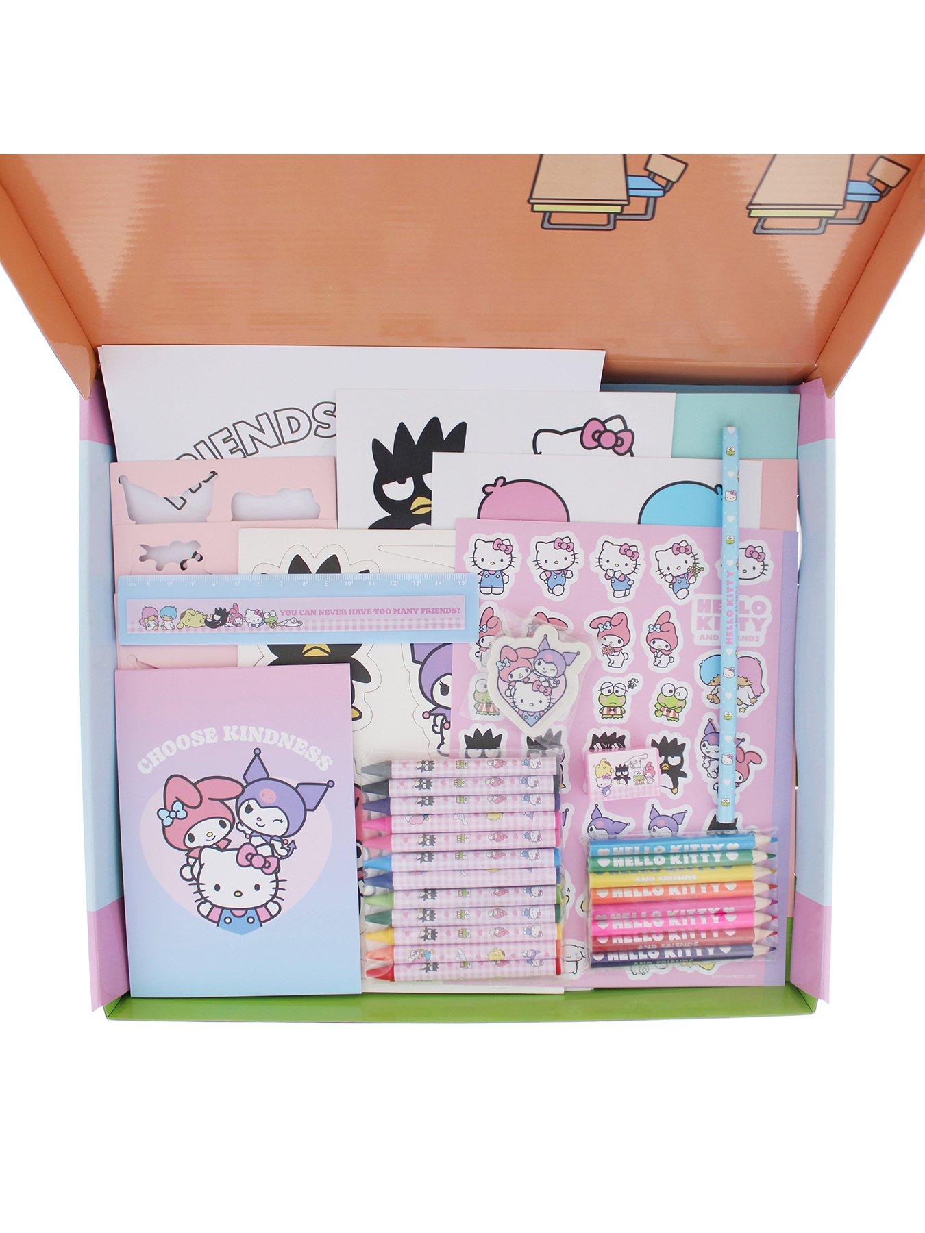 Image 2 of 7 of Hello Kitty Hello Kitty Large Art Set