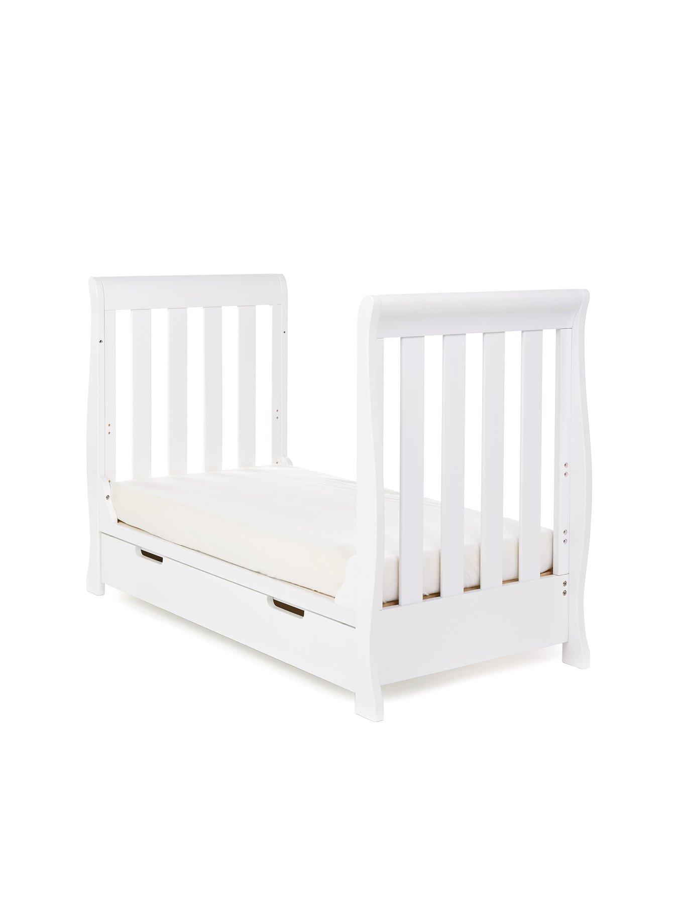 obaby-stamford-mini-2-piece-room-set-whiteoutfit