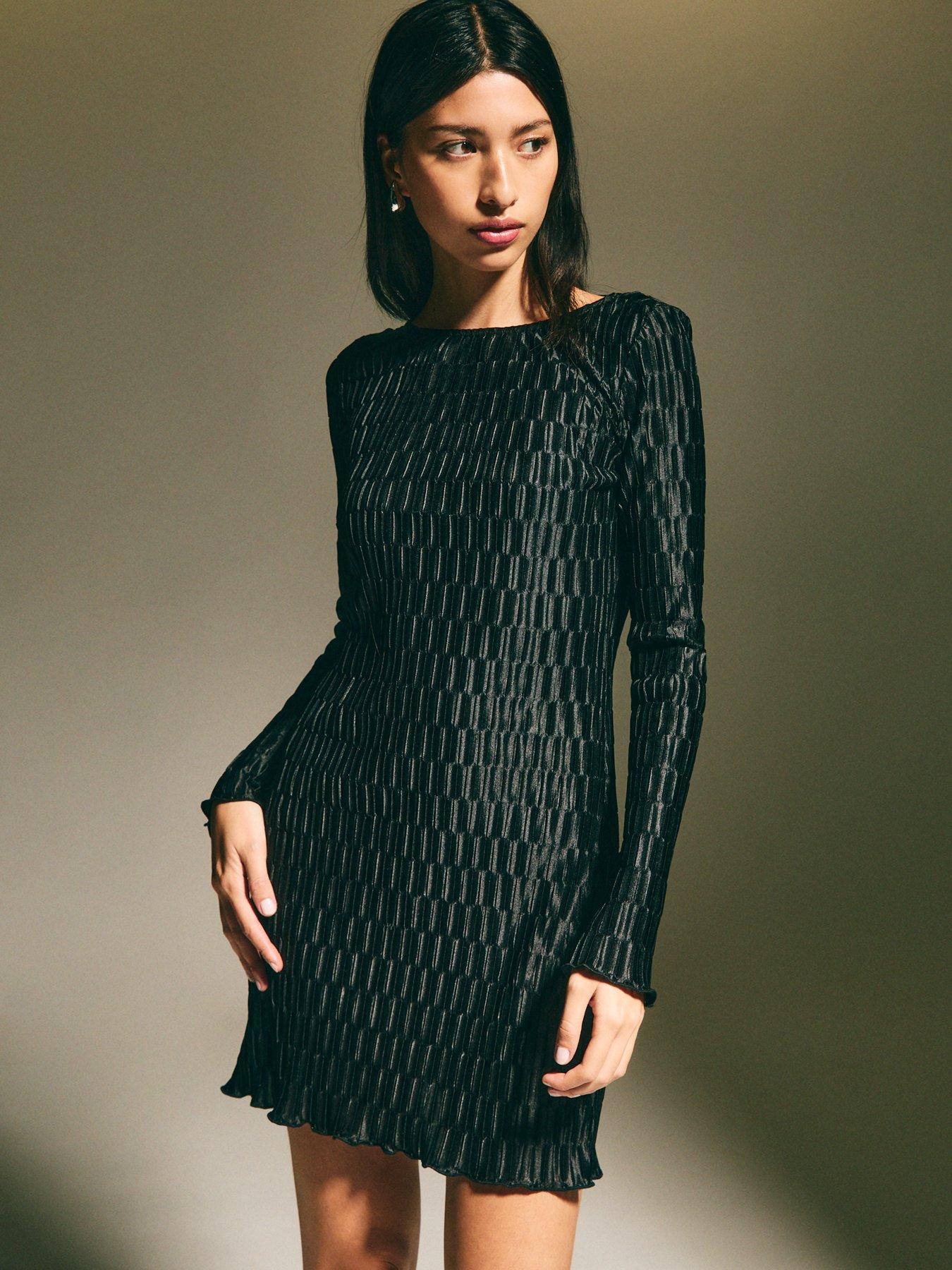 new-look-plisse-long-sleeve-mini-dress-blackfront