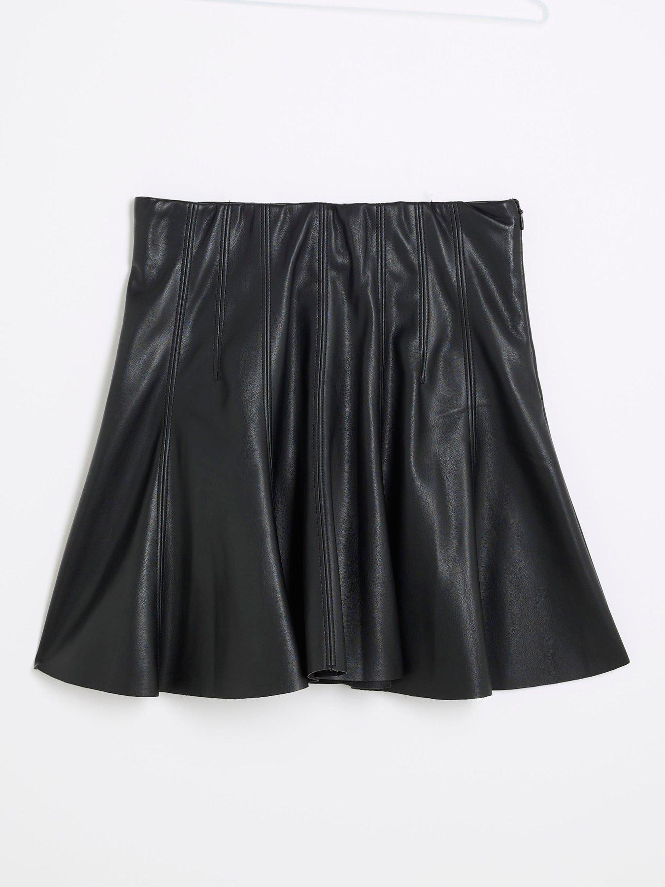 river-island-flippy-mini-skirt-blackdetail