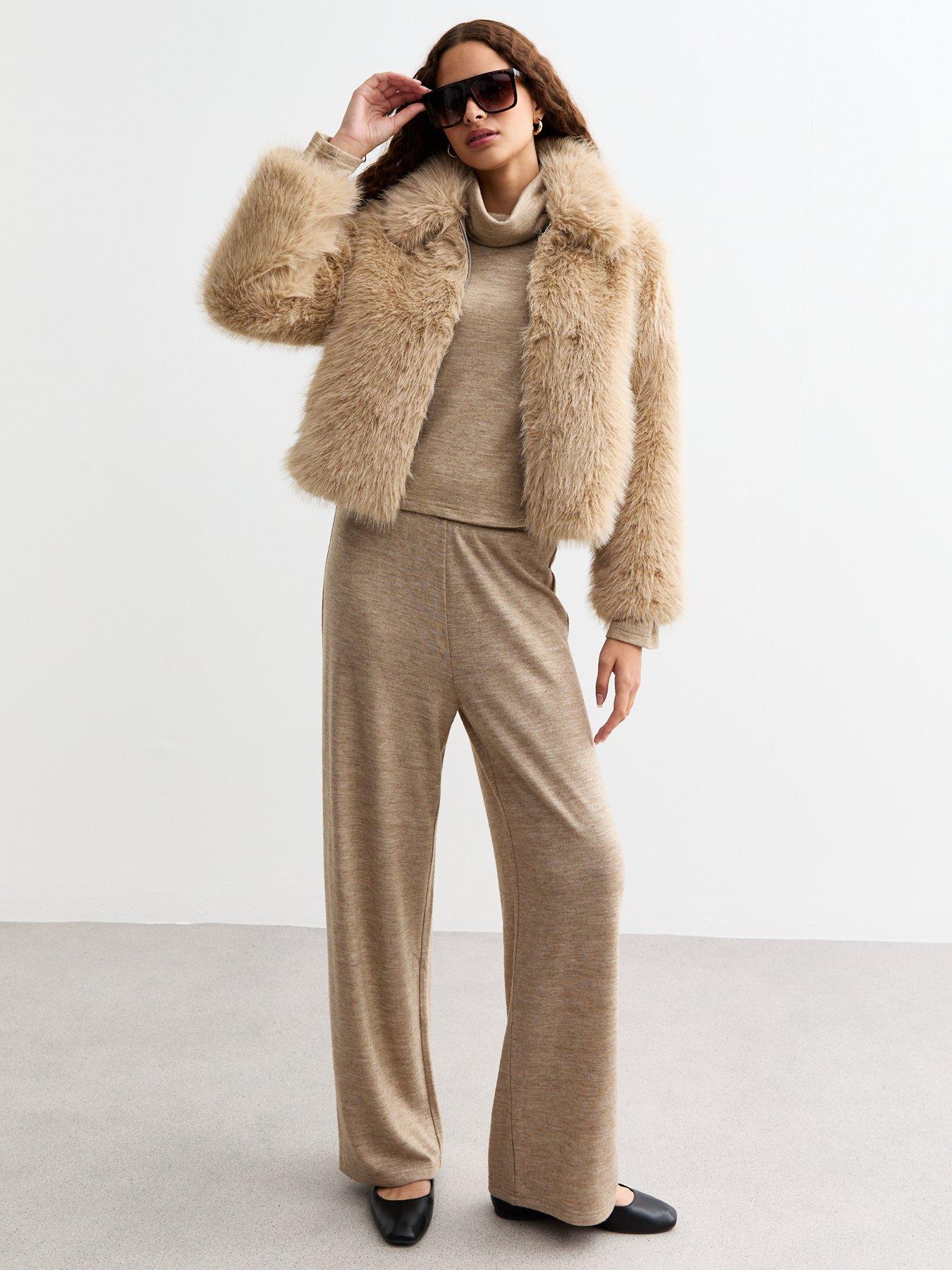 new-look-camel-faux-fur-zipped-jacketback