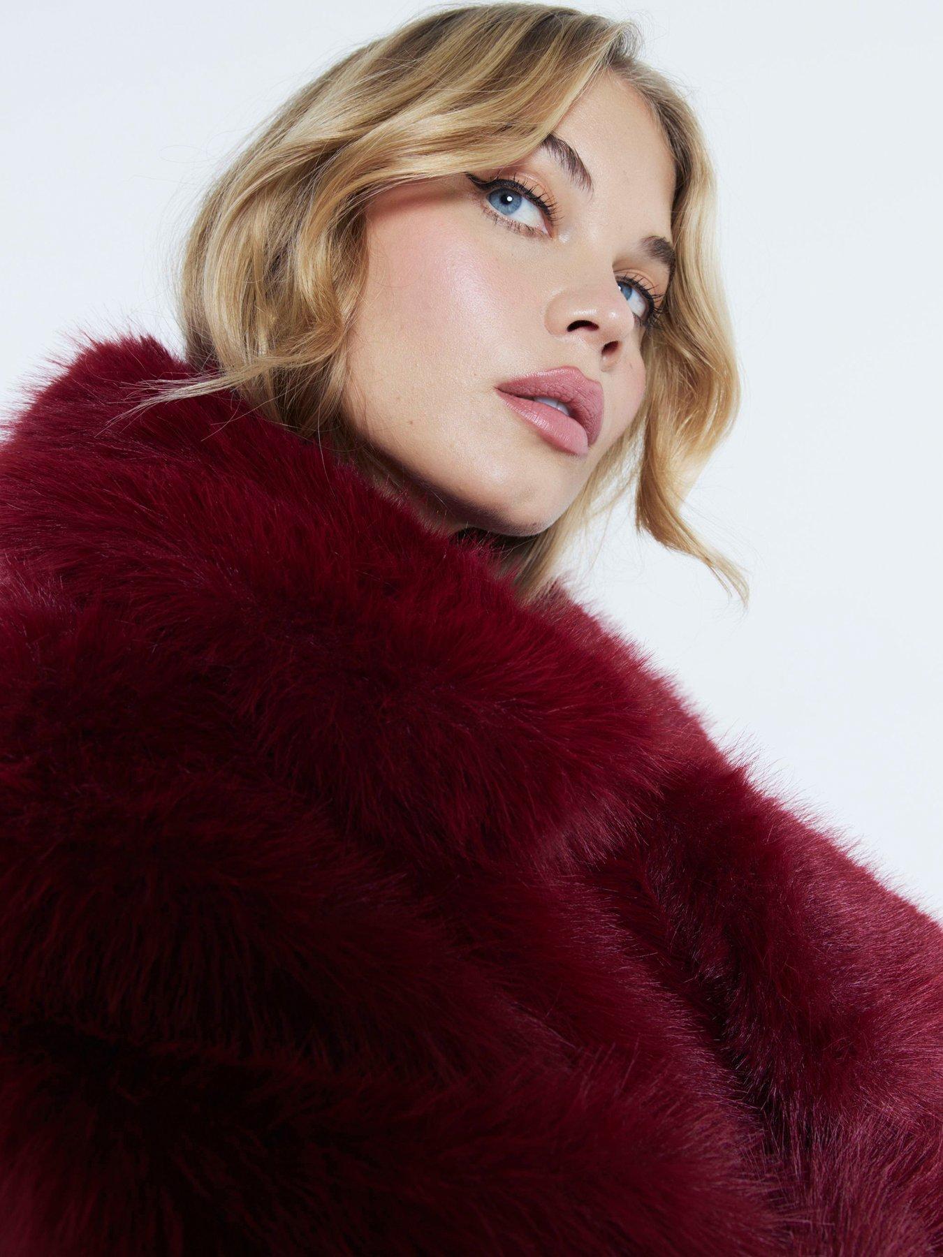 river-island-faux-fur-coat-dark-redoutfit