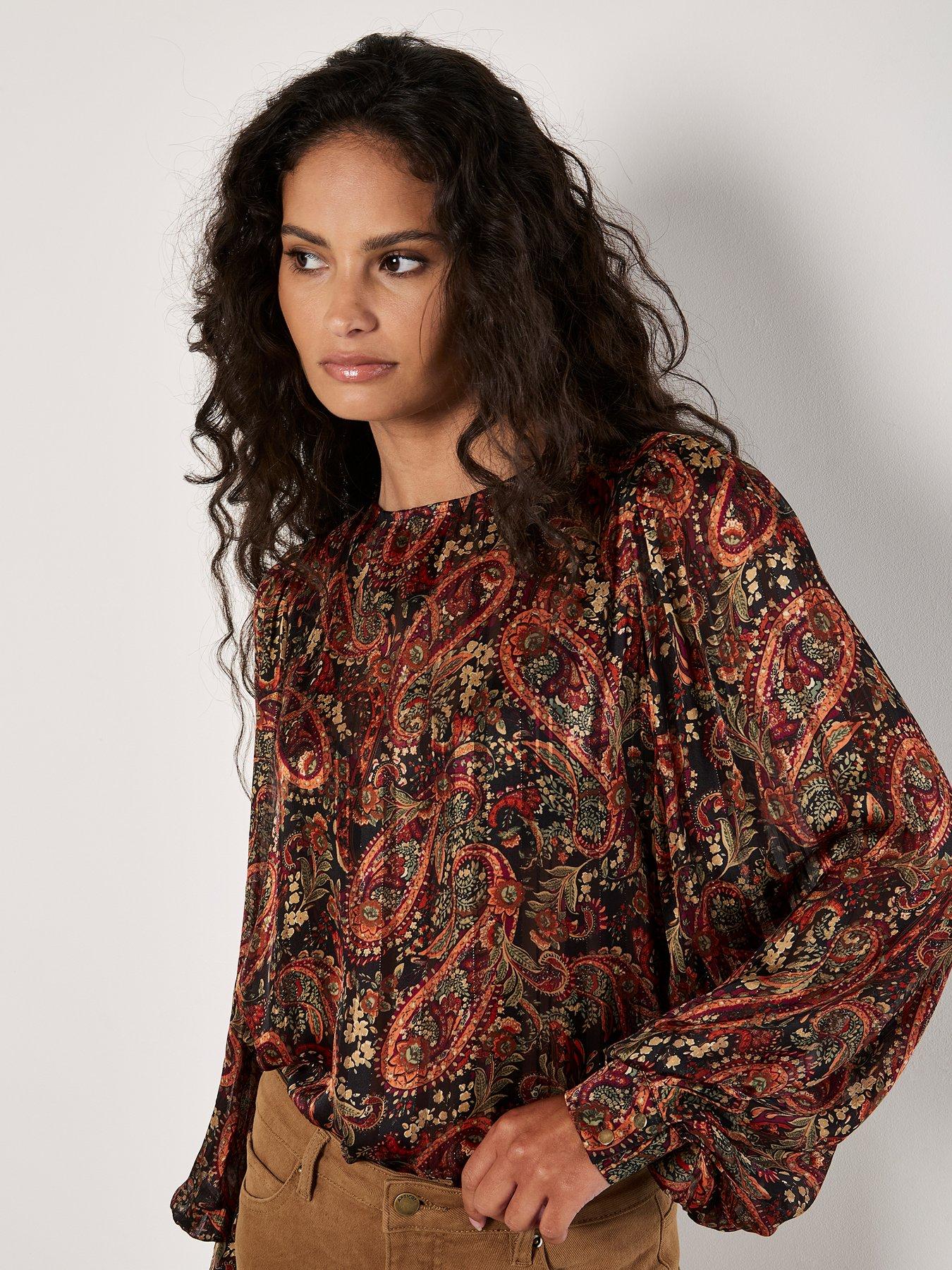 apricot-apricot-lurex-paisley-volume-sleeve-topoutfit