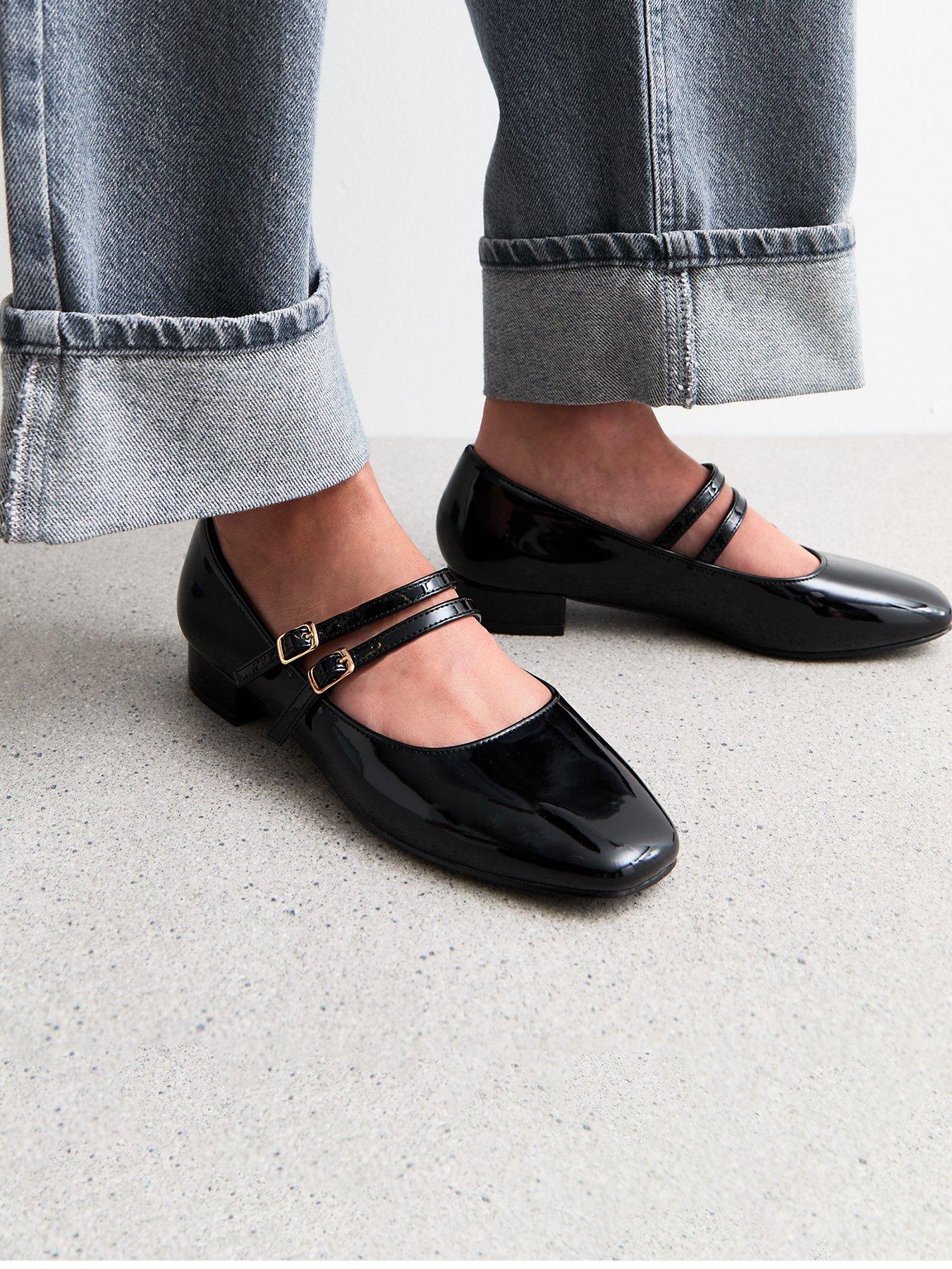 new-look-double-strap-ballet-pumps-blackstillFront