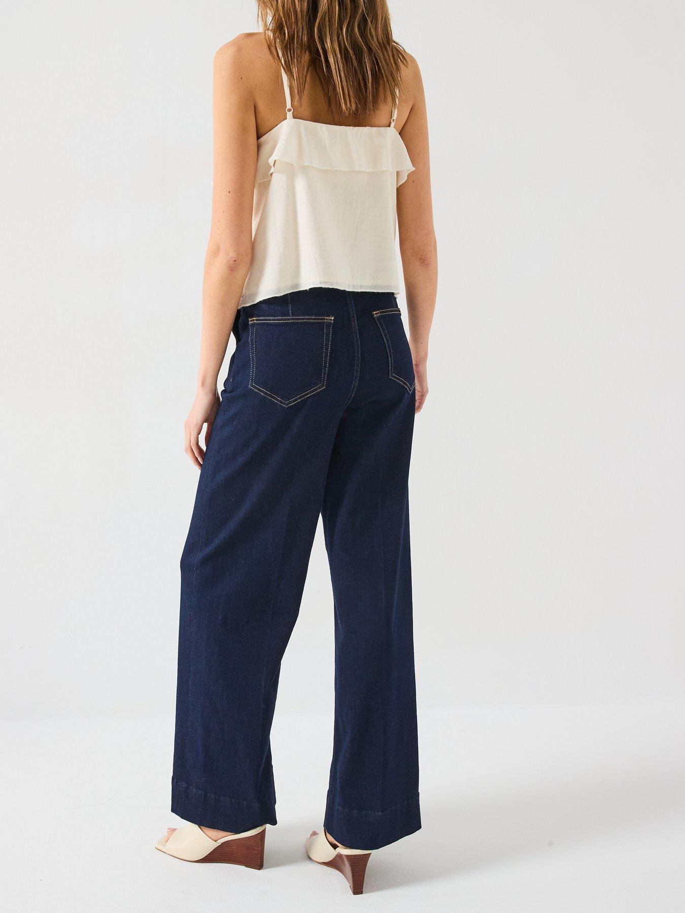 Image 5 of 6 of V by Very Crinkle Button Through Occasion Cami - Cream