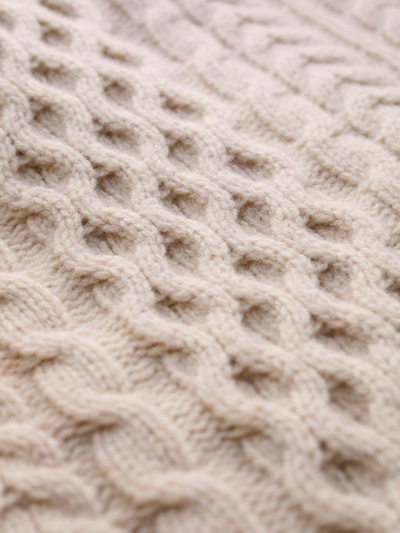 seasalt-cornwall-textured-roll-neck-jumper-creamdetail