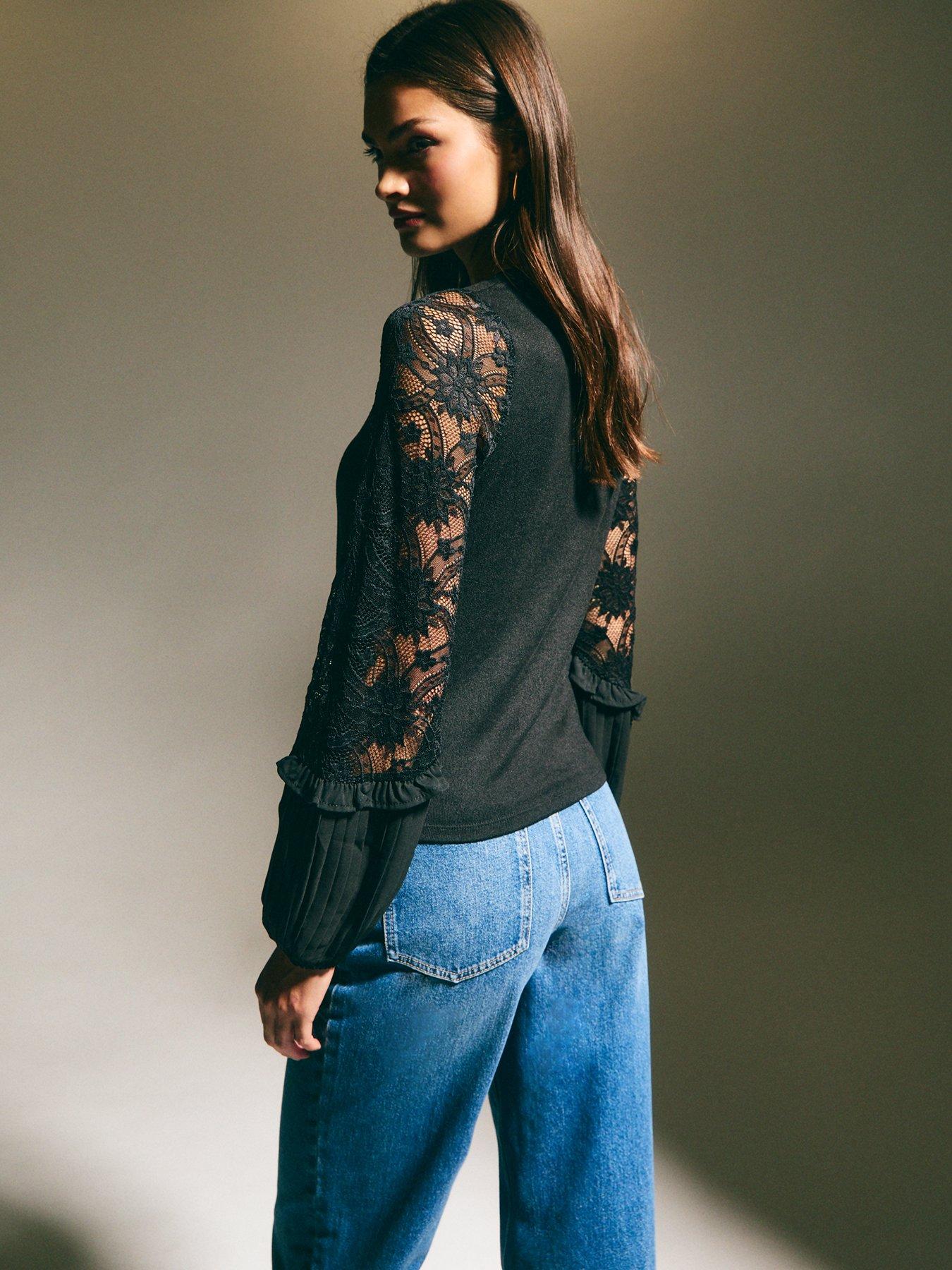 new-look-black-lace-chiffon-sleeve-topdetail