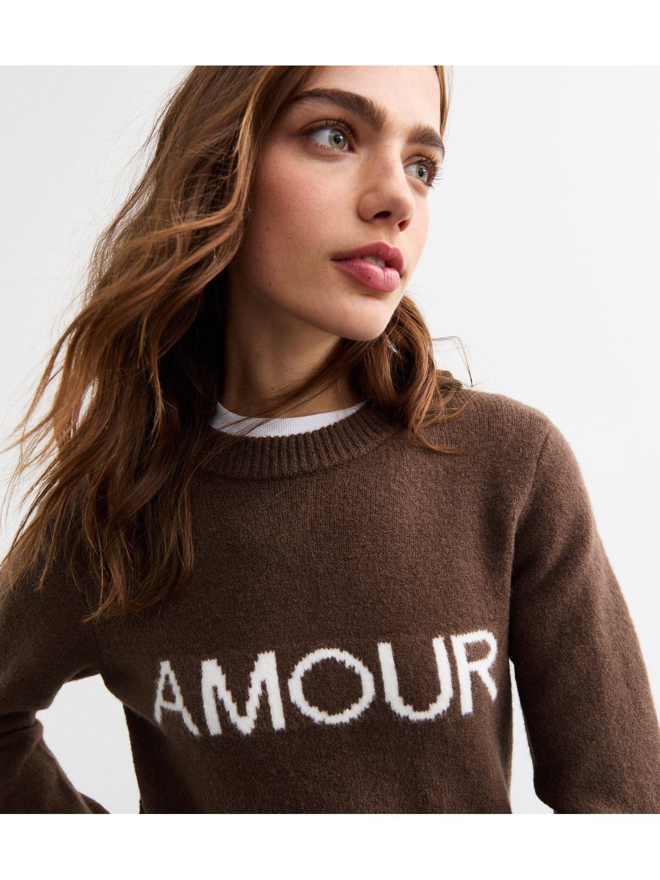 new-look-brown-amour-lettering-knitted-jumperoutfit