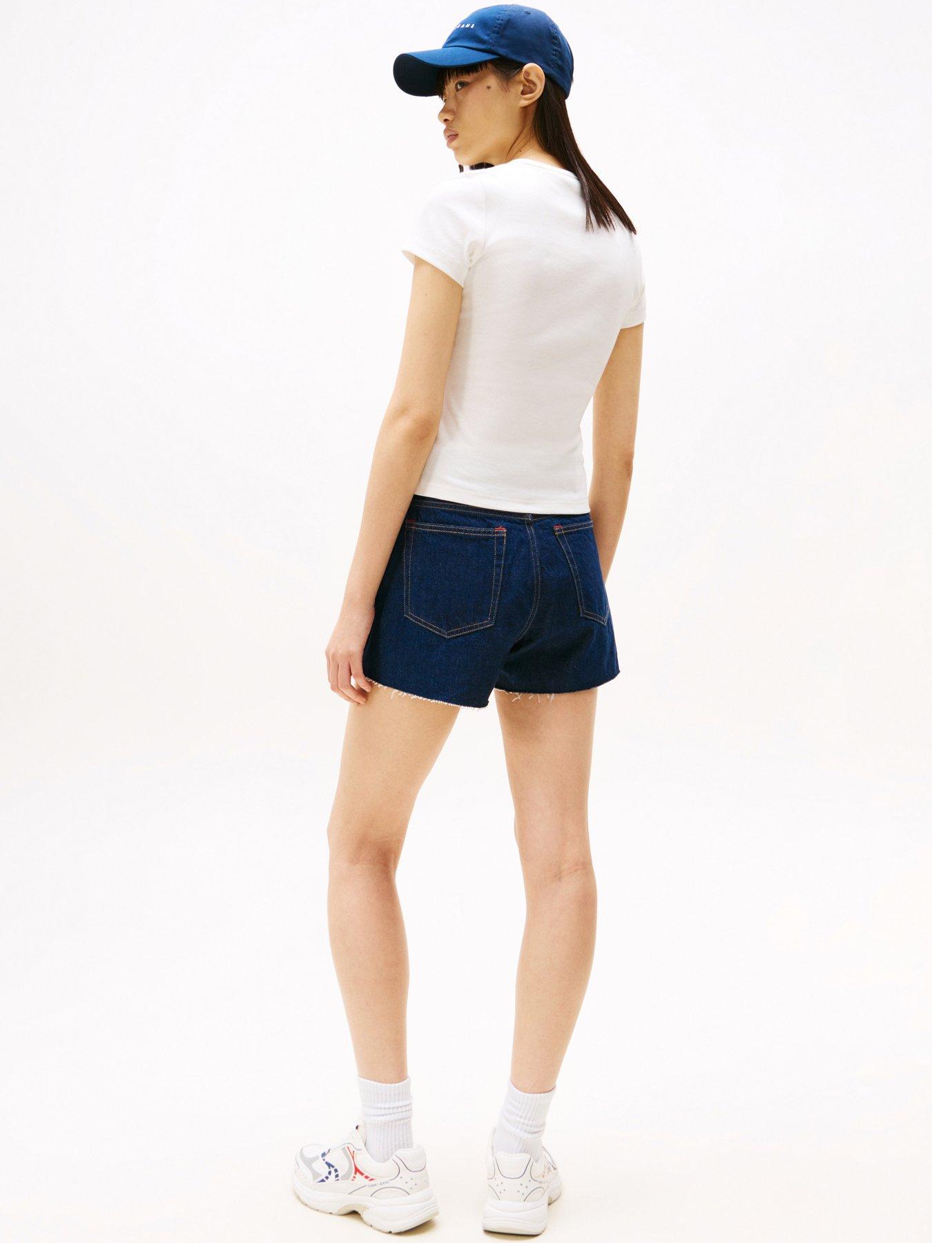 tommy-jeans-badge-logo-t-shirt-whitestillFront