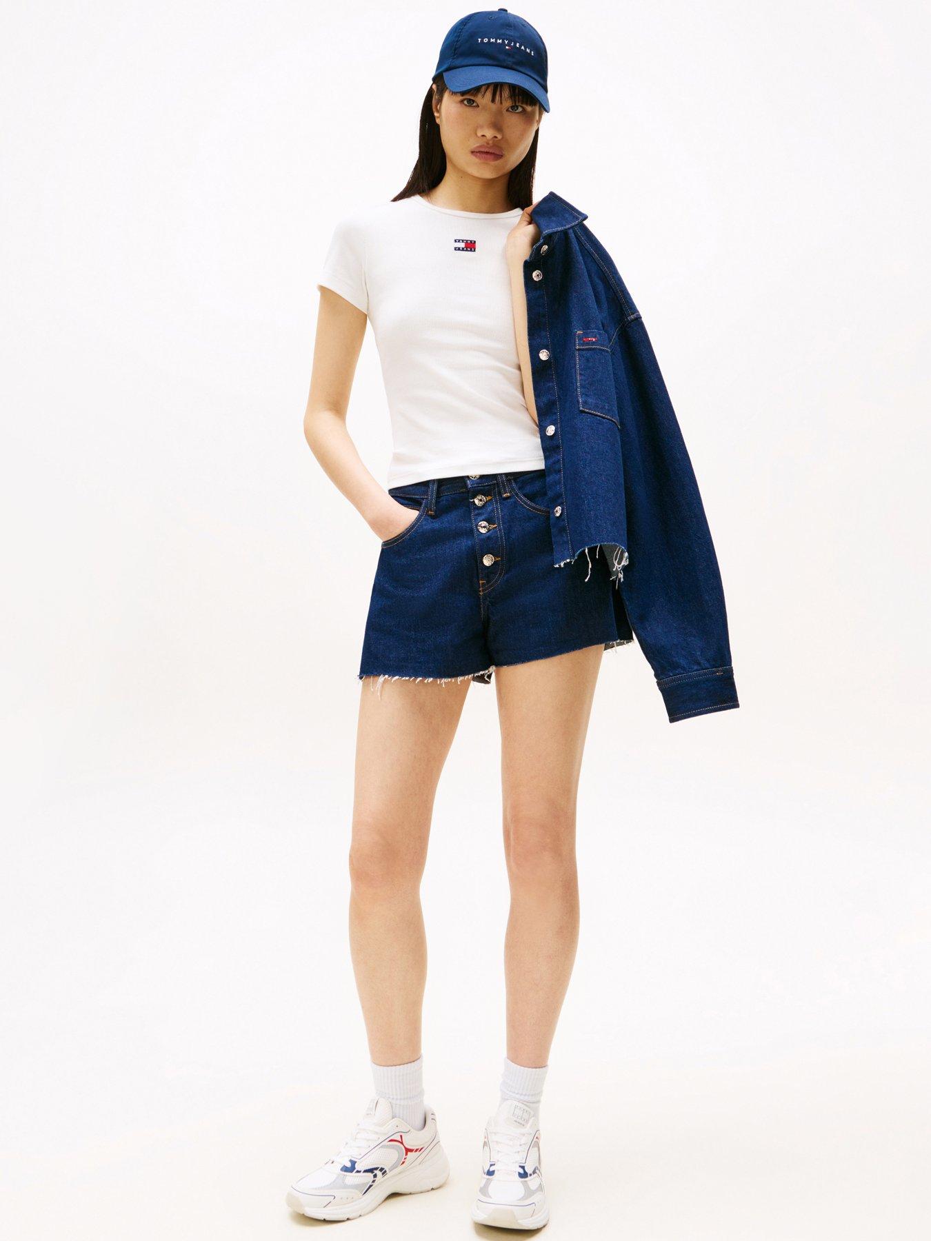 tommy-jeans-badge-logo-t-shirt-whiteback