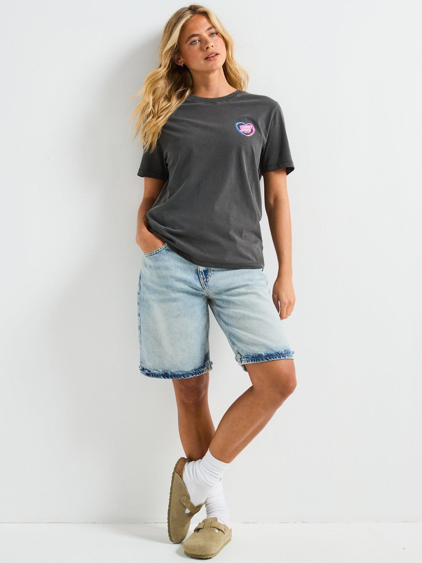 tommy-jeans-mia-relaxed-fit-bermuda-short-blueback