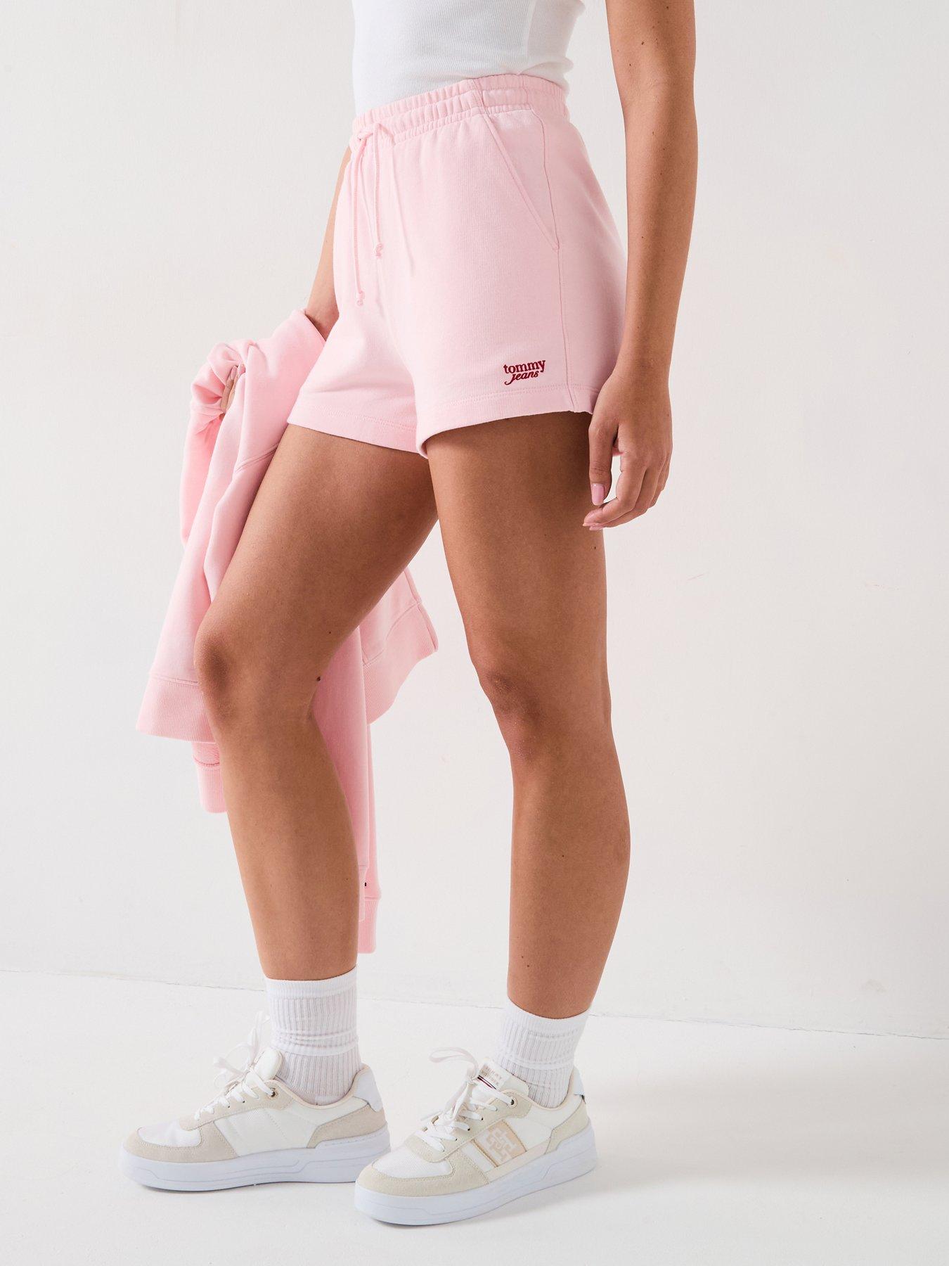 tommy-jeans-script-logo-shorts-pink