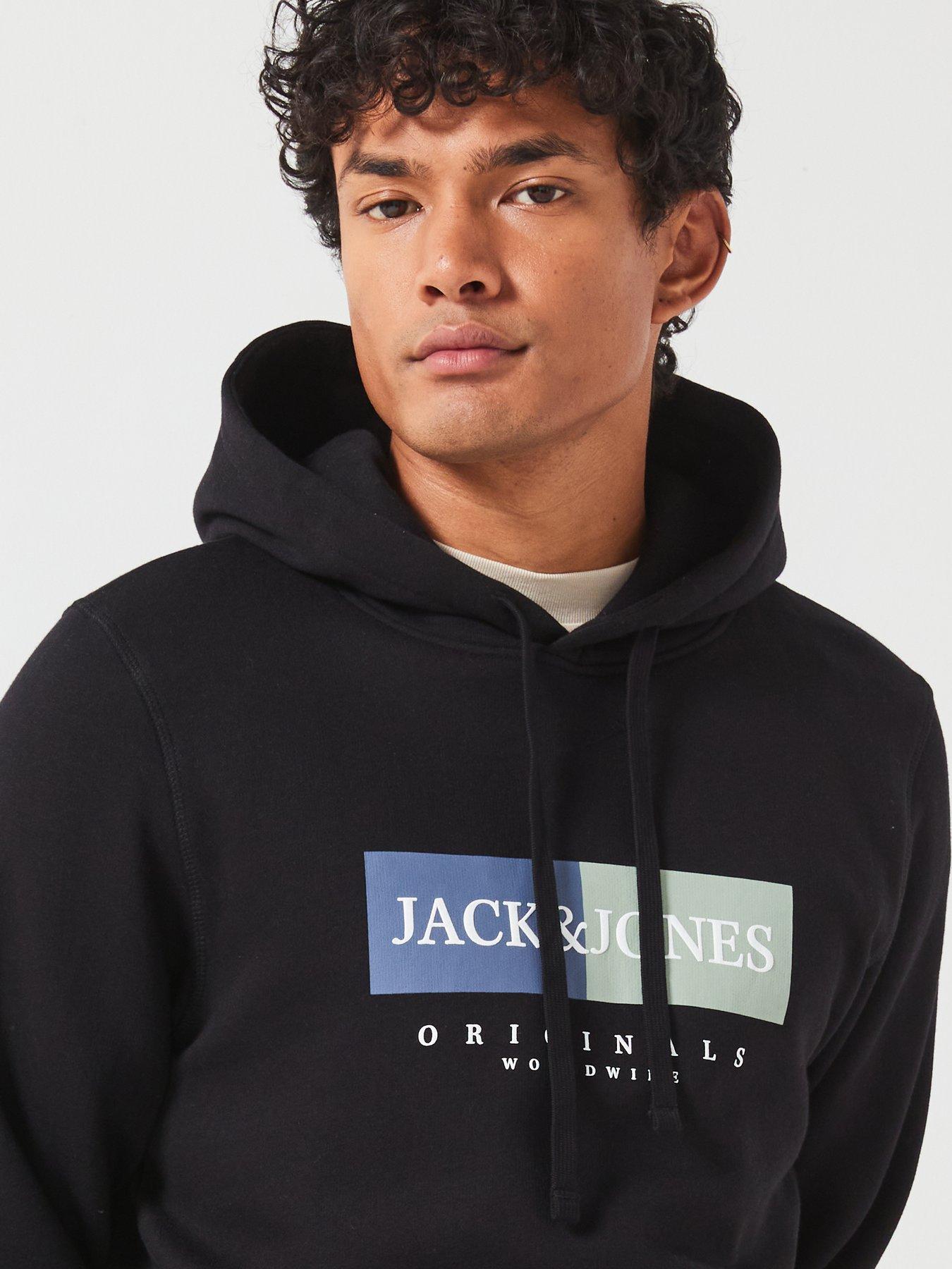 jack-jones-box-chest-logo-hoodie-blackoutfit