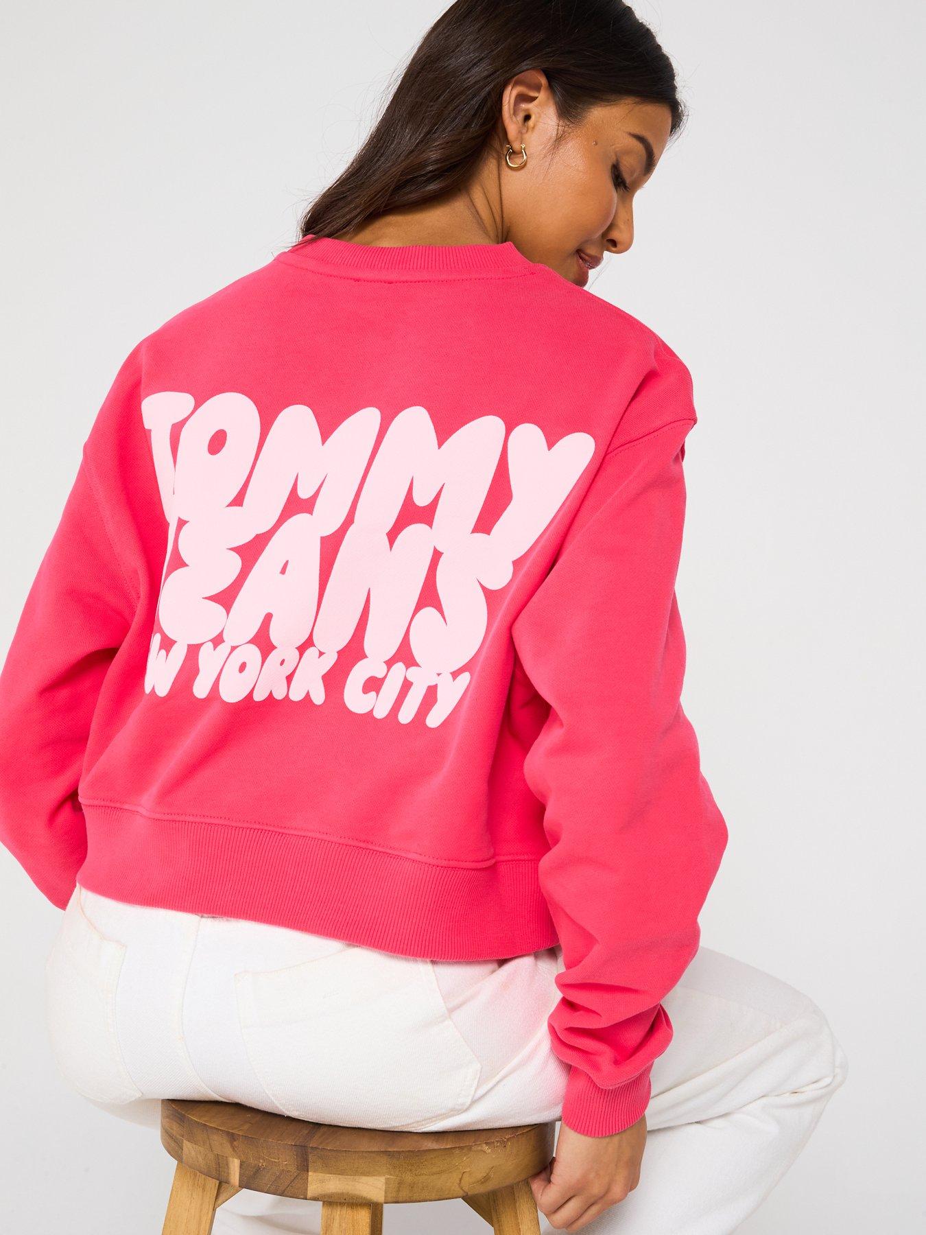 tommy-jeans-bubble-logo-sweatshirt-pinkoutfit