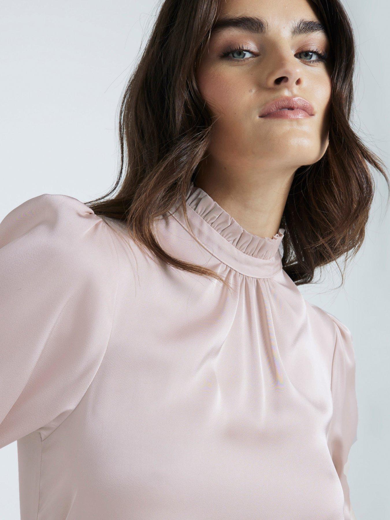 river-island-ruffle-detail-blouse-light-pinkoutfit