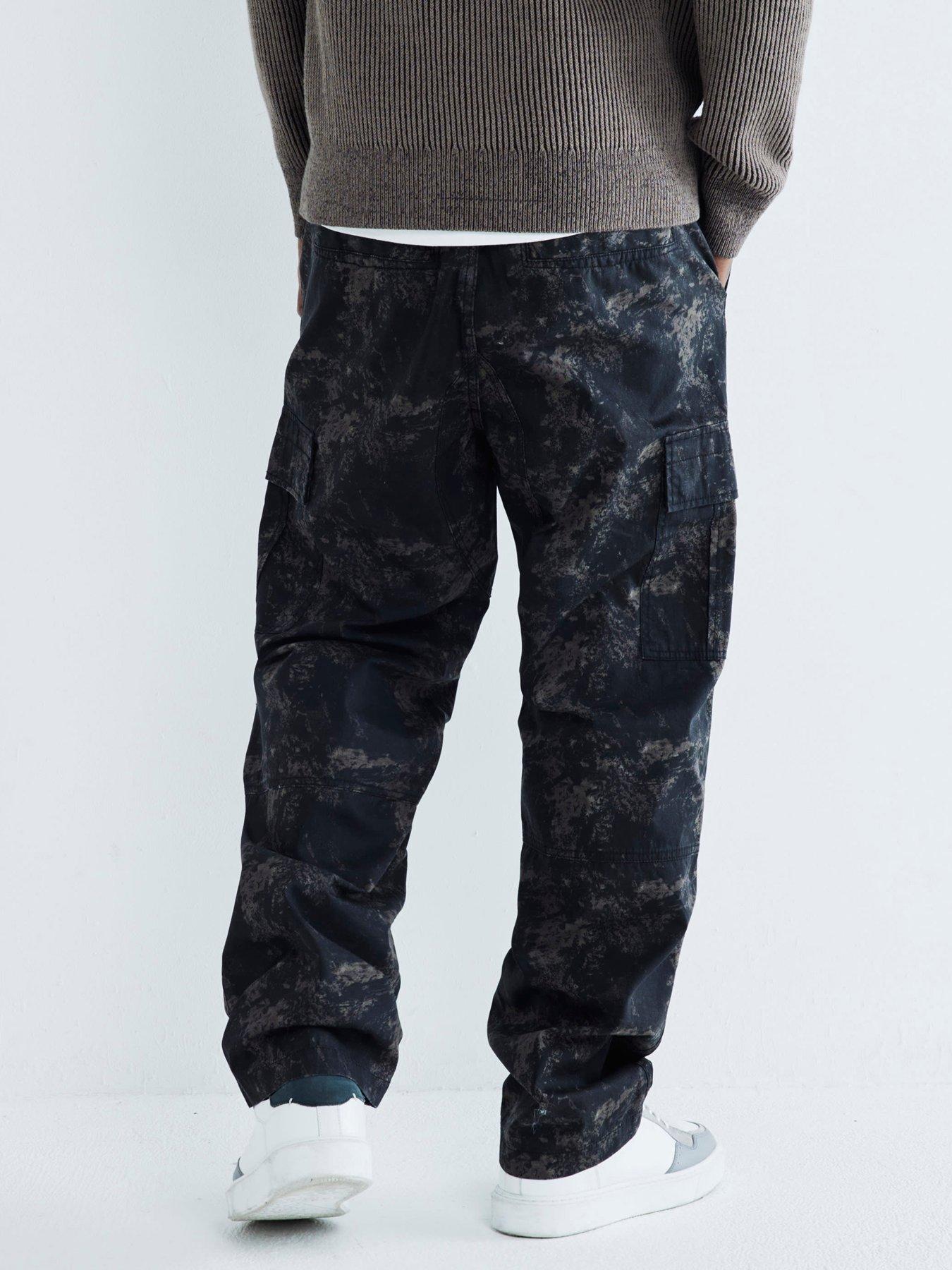 river-island-nolan-loose-camo-cargo-pantsstillFront