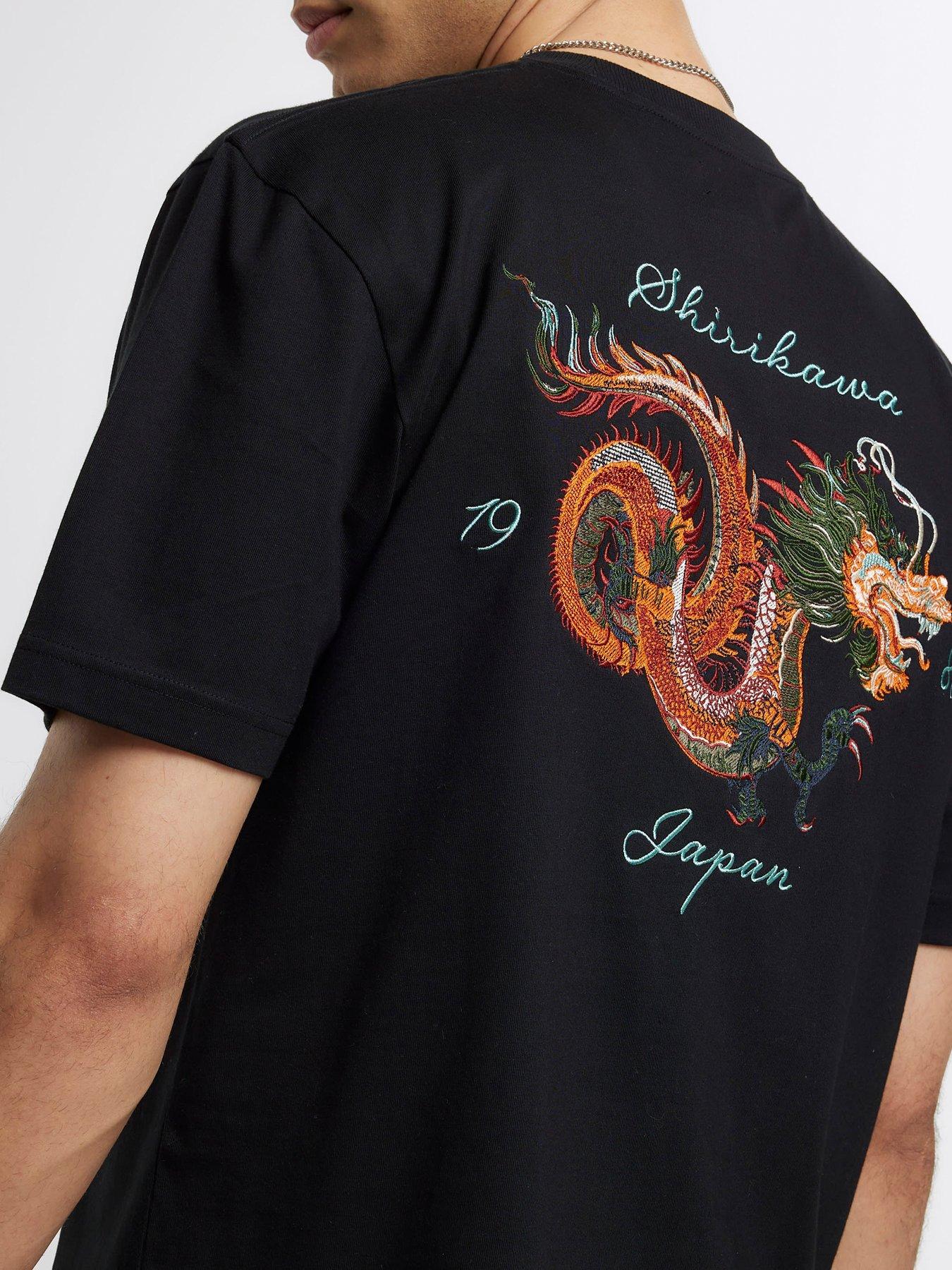 river-island-embroidered-dragon-back-graphic-t-shirt-blackoutfit