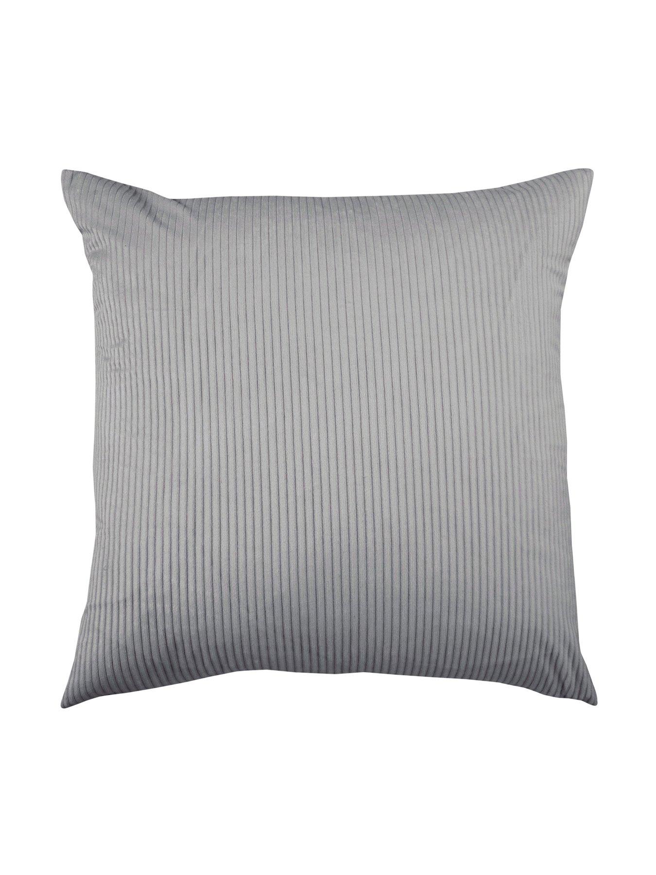 very-home-linnea-cord-cushion