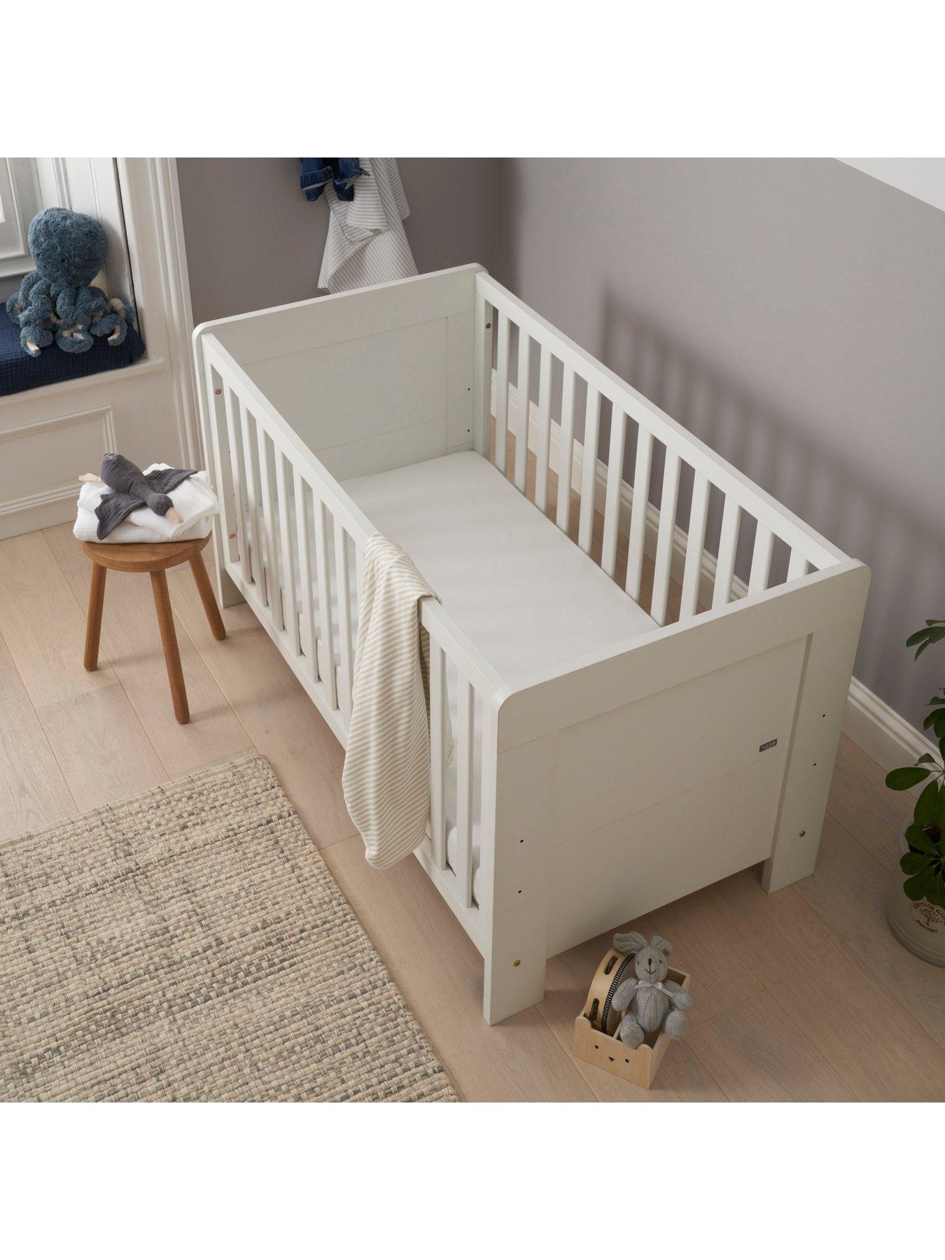 Image 4 of 7 of Tutti Bambini Alba Cot Bed - Essentials White