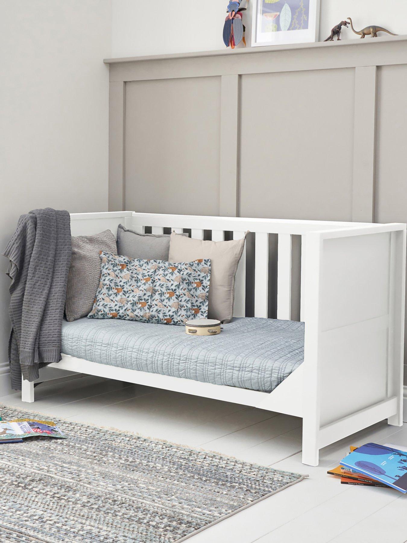 tutti-bambini-tivoli-2-piece-room-set-white-inc-sprung-mattressoutfit