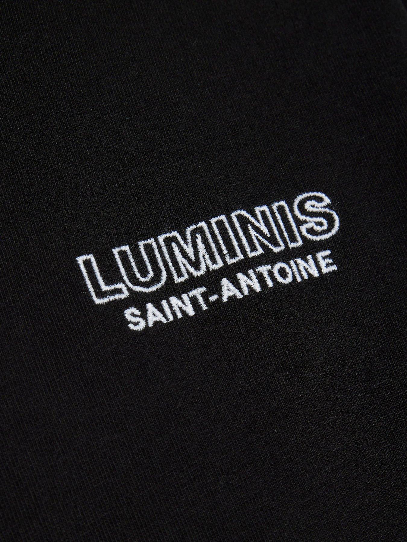 river-island-boys-luminis-t-shirt-blackdetail