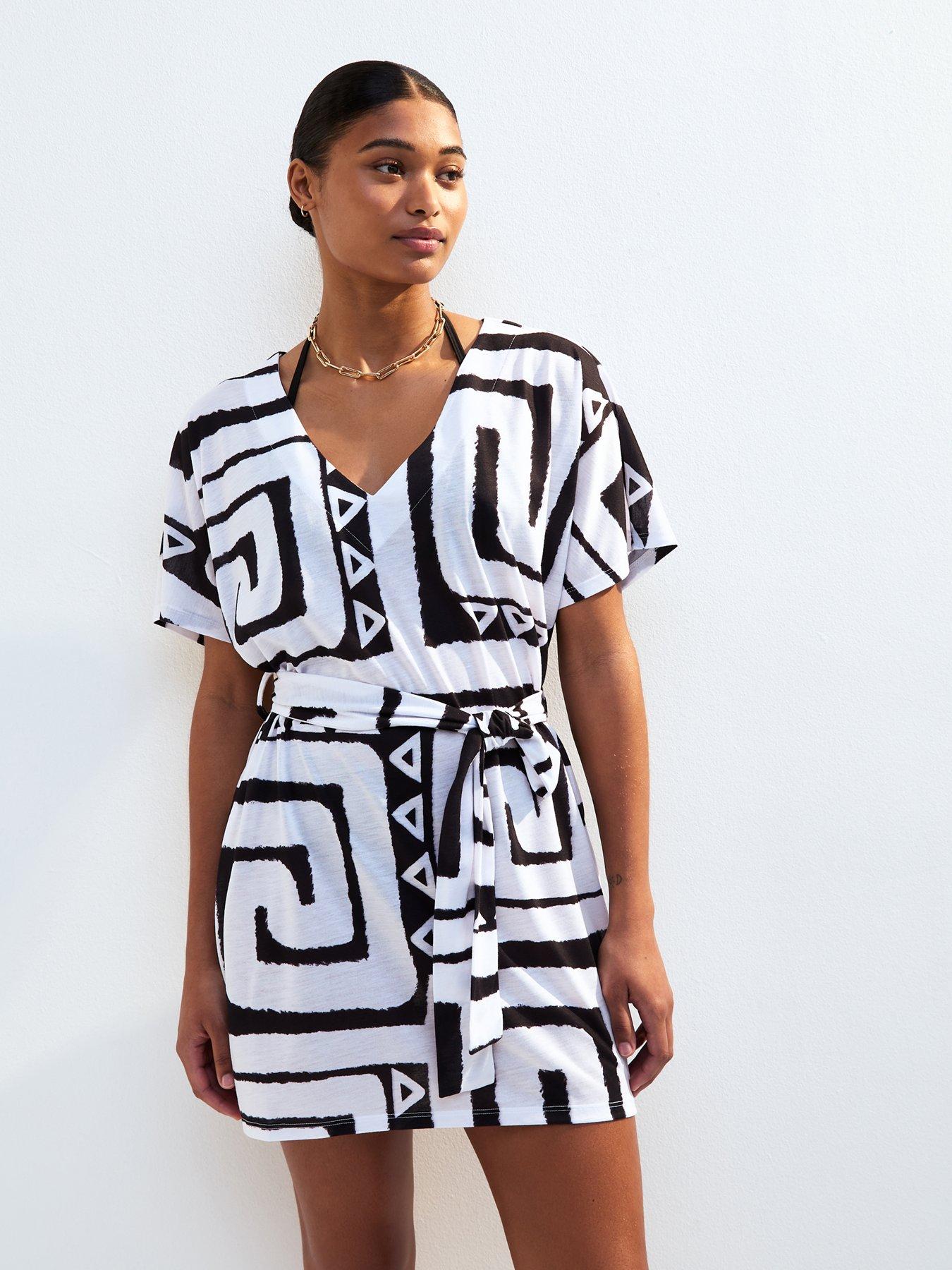 new-look-black-swirl-patterned-jersey-mini-beach-dress