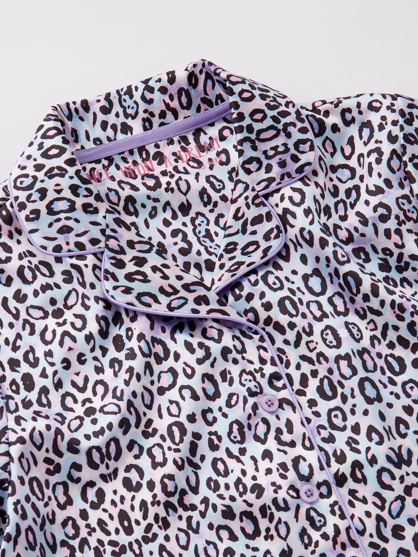 Image 4 of 4 of V by Very Girls Leopard Print Satin Shorts Pyjama Set - Multi