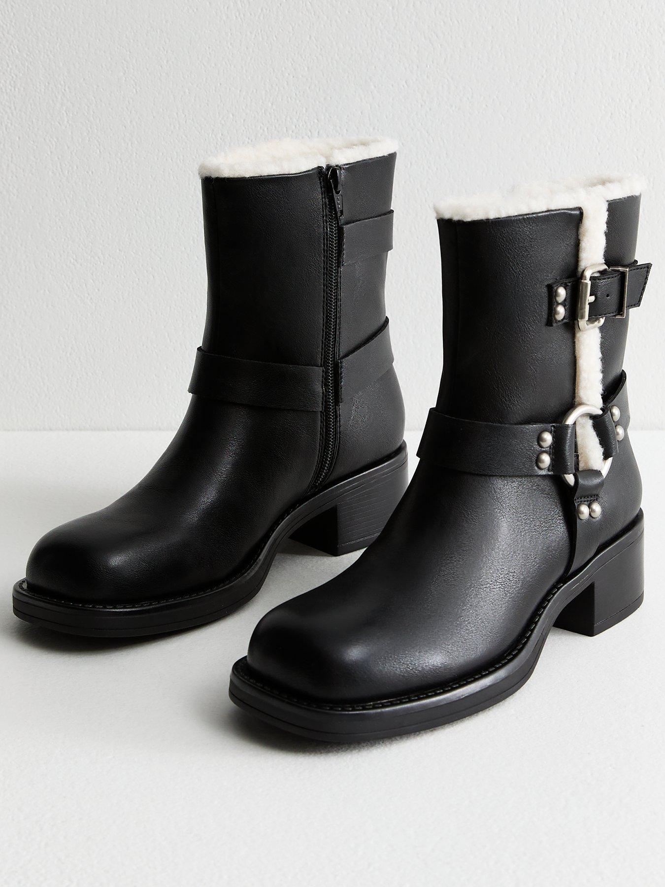 new-look-black-faux-fur-trim-leather-look-biker-bootsstillFront