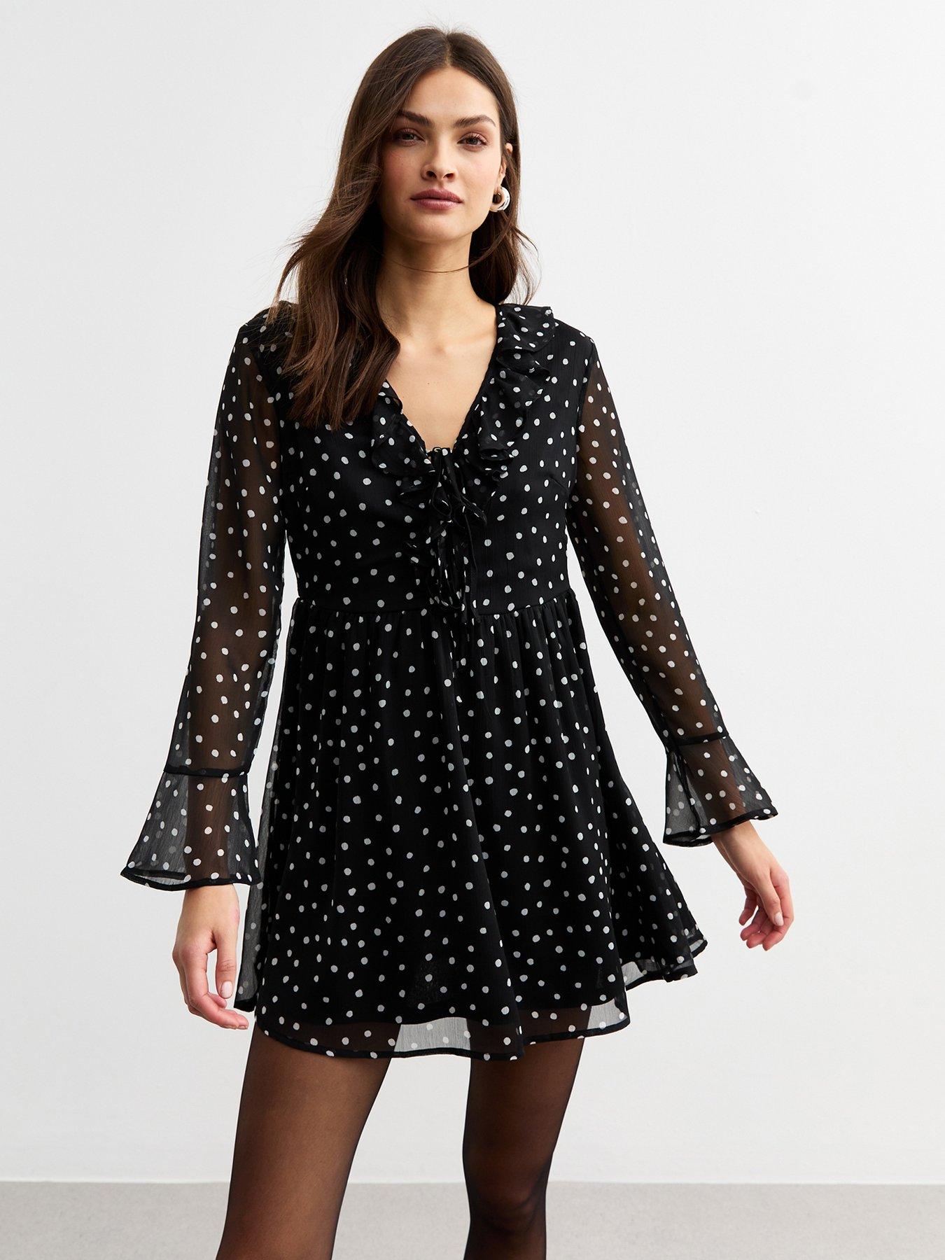 new-look-black-spotted-tie-front-chiffon-mini-dress-print