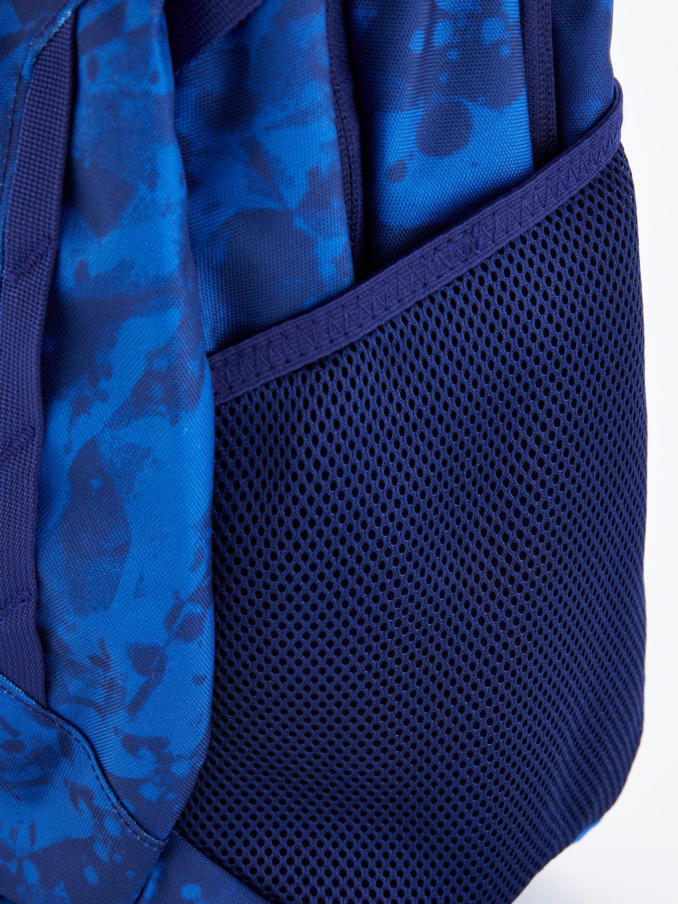 under-armour-hustle-60-backpack-bluedetail