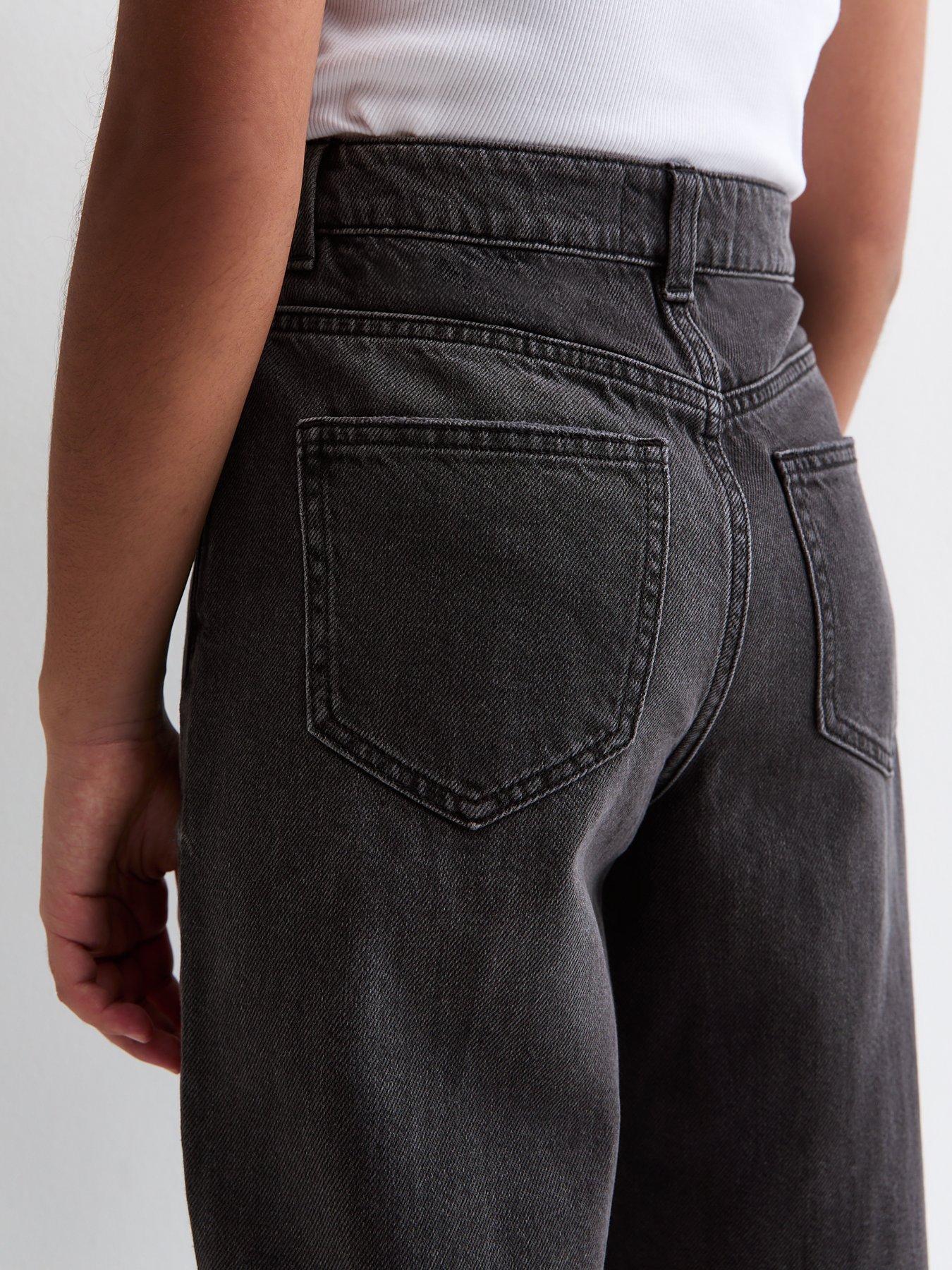 Image 4 of 5 of New Look 915 Girls Black Ripped Wide Leg Jeans&nbsp;- Black