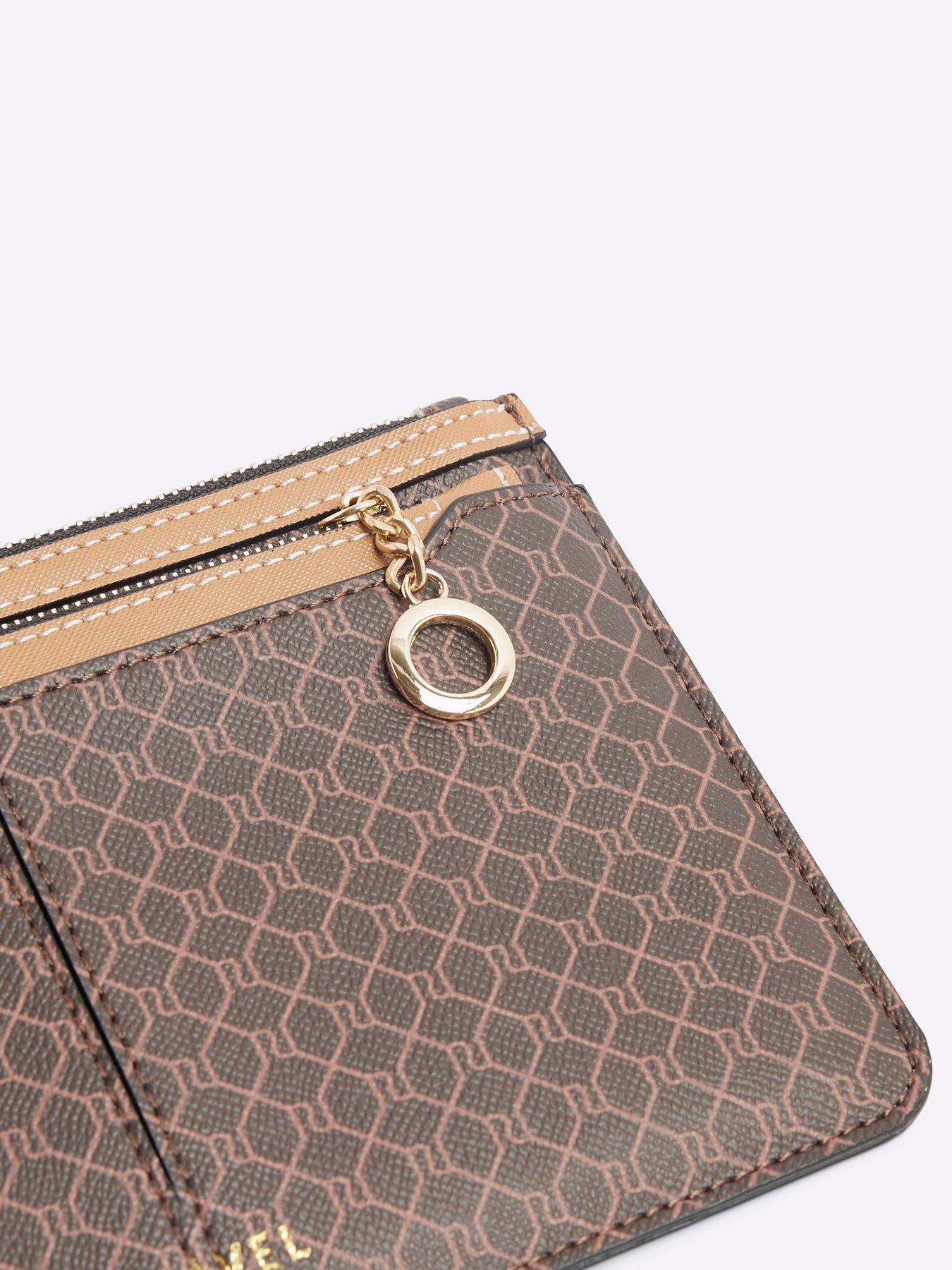 river-island-5112-monogram-travel-walletdetail