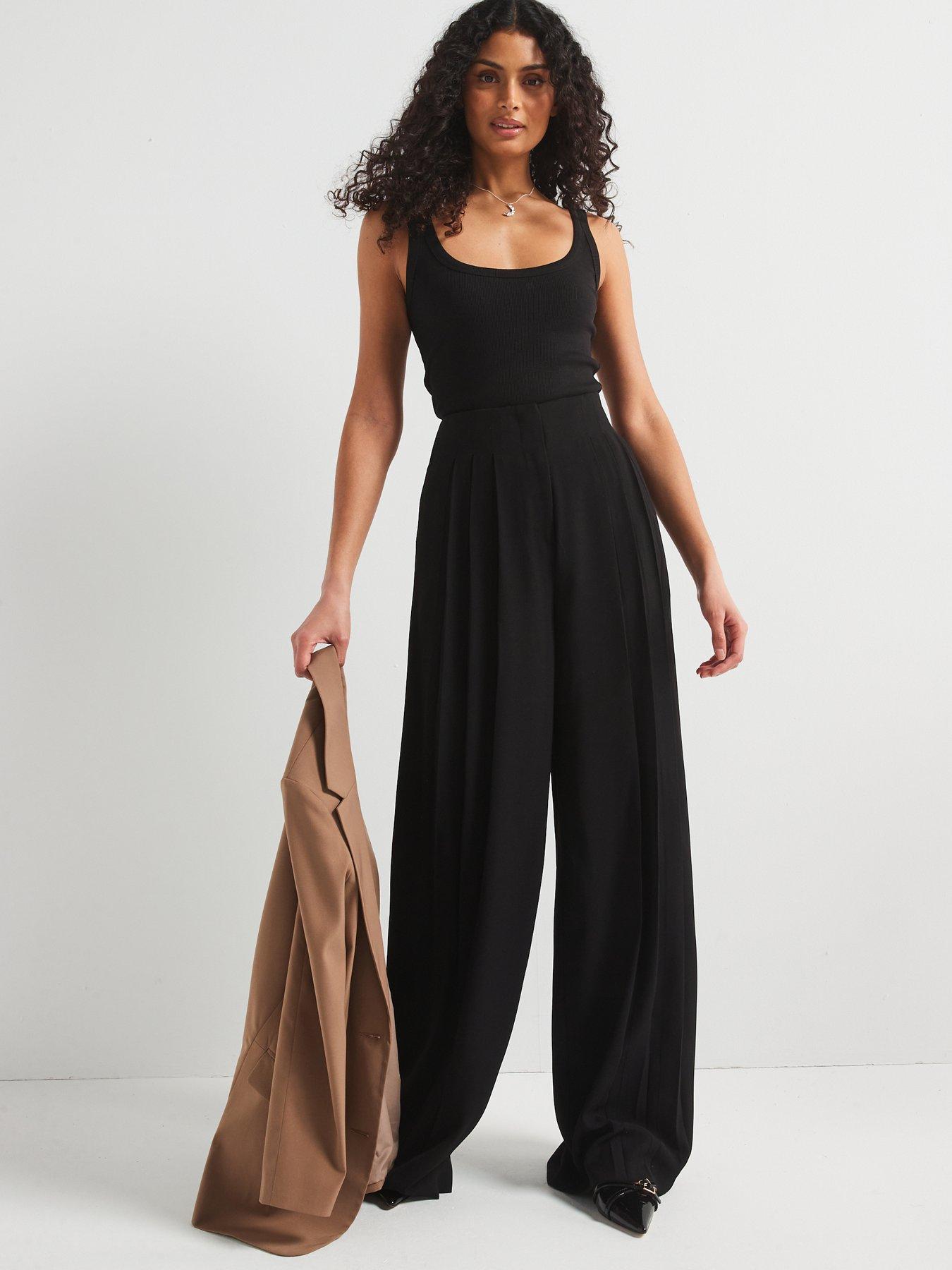 Image 3 of 6 of The Very Collection Tall Essential Rib Scoop Vest - Black