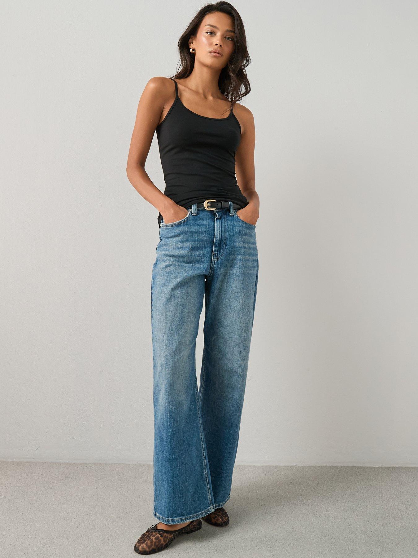 Image 4 of 7 of The Very Collection Essential 3 Pack Cami - Multi