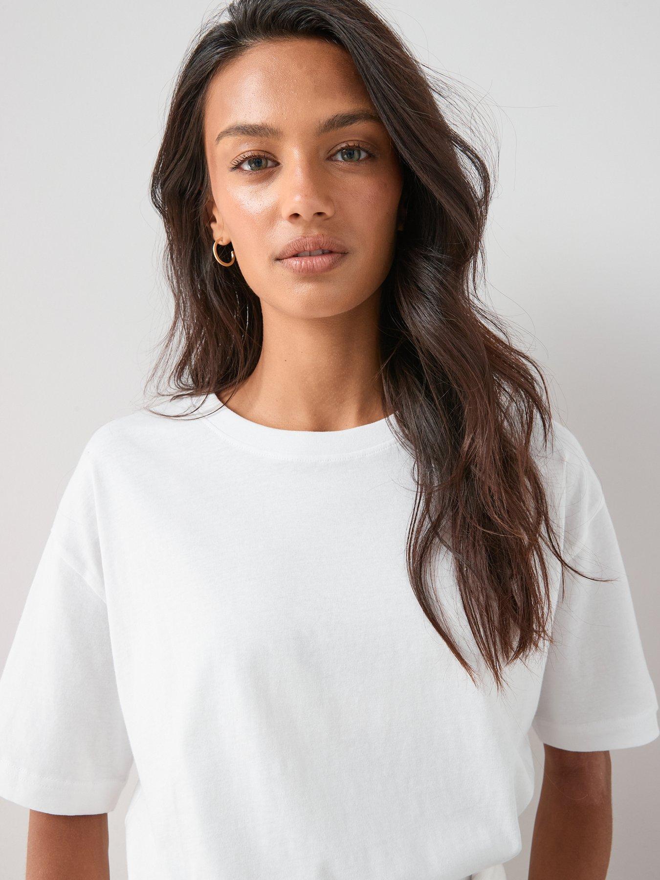 Image 6 of 6 of The Very Collection Essential Oversized T-Shirt - White