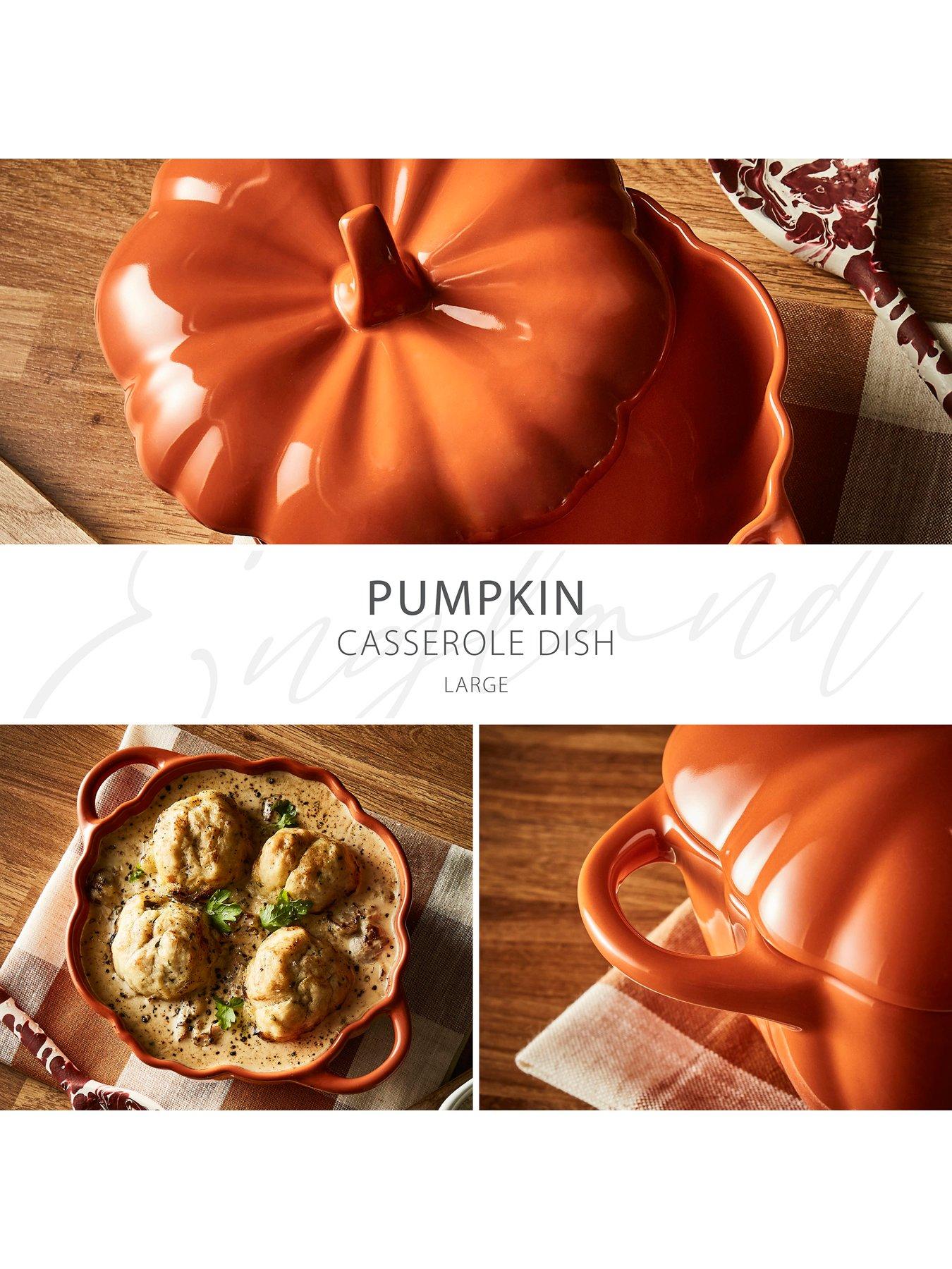 wade-large-pumpkin-casserole-dishnbspback