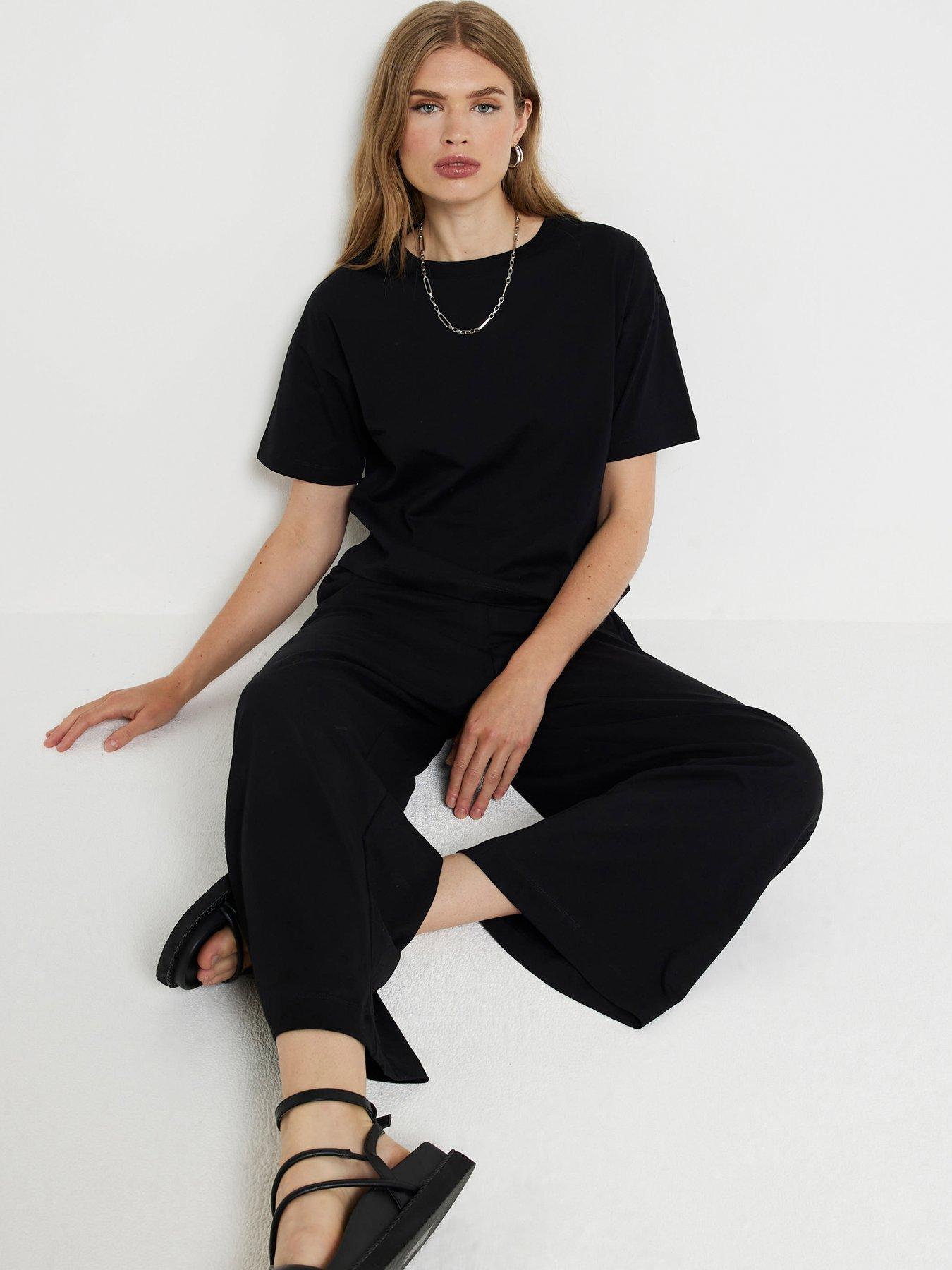 river-island-tee-and-trouser-set-blackstillFront