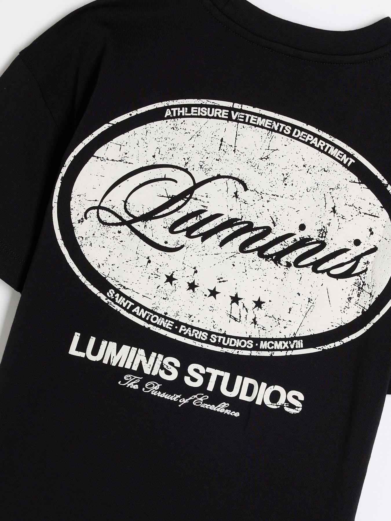 river-island-circular-luminis-t-shirt-blackoutfit