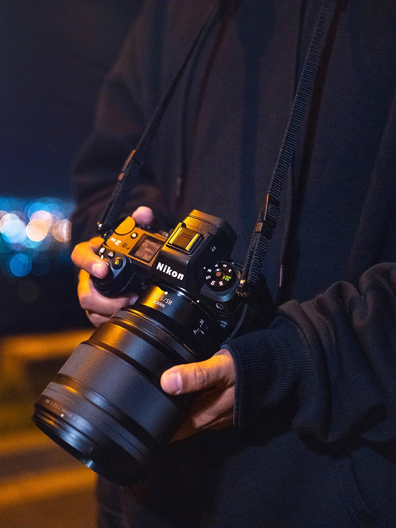 Image 7 of 8 of Nikon Z6III Full Frame Mirrorless Camera with NIKKOR Z 24-70mm f4 S Lens Kit