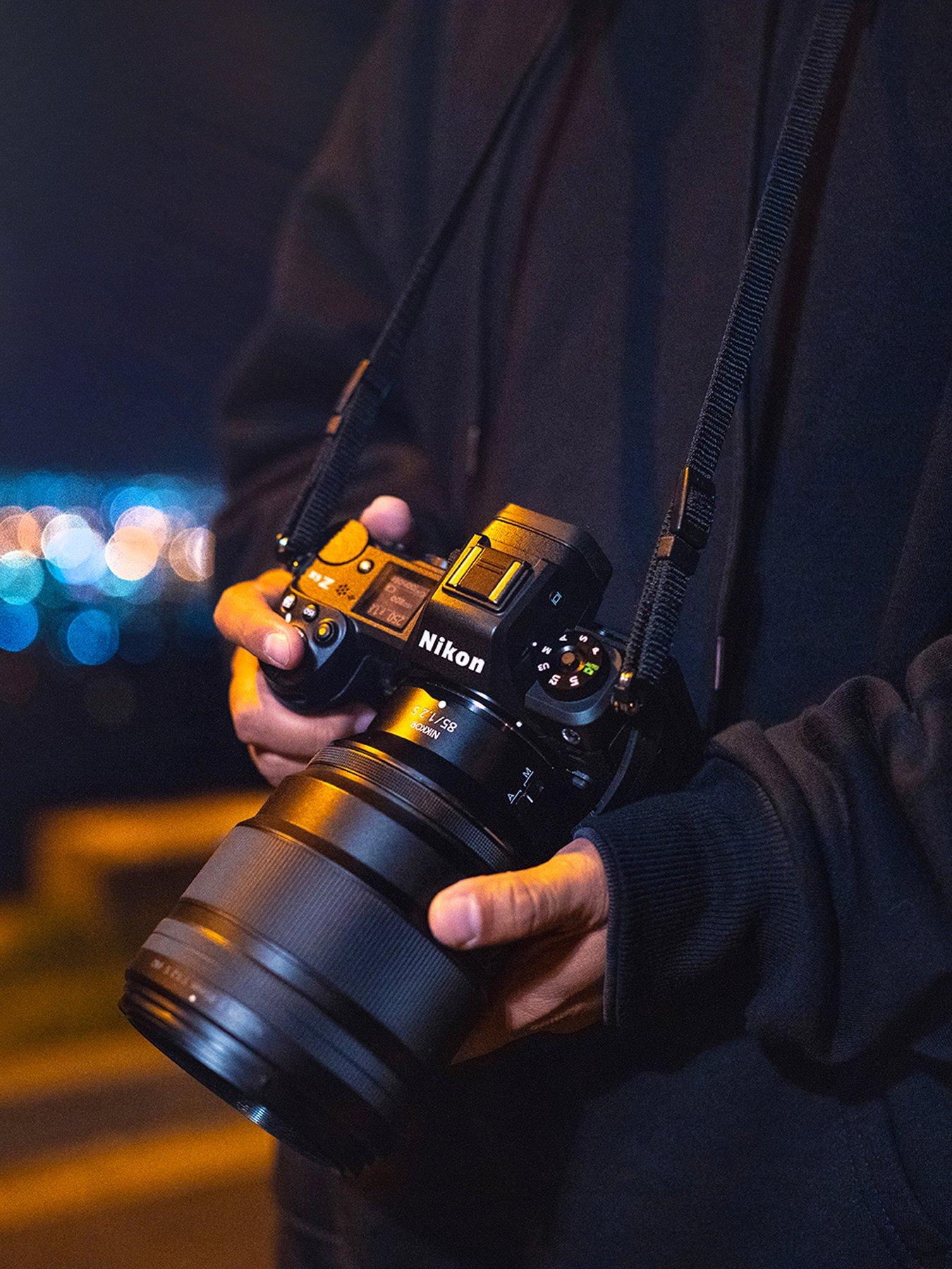 Image 6 of 8 of Nikon Z6III Full Frame Mirrorless Camera (body only)