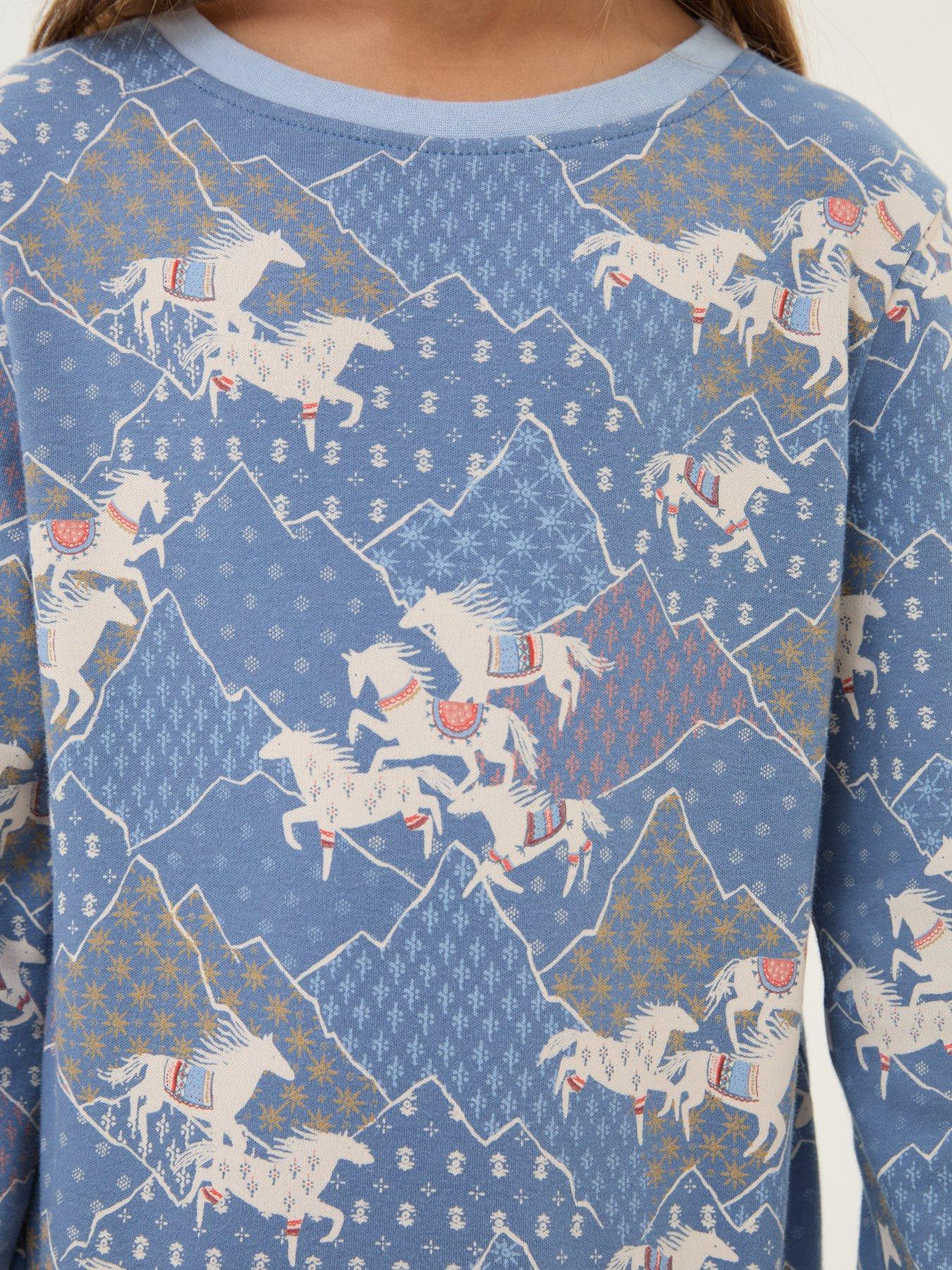 fatface-girls-horse-pyjama-set-blueoutfit